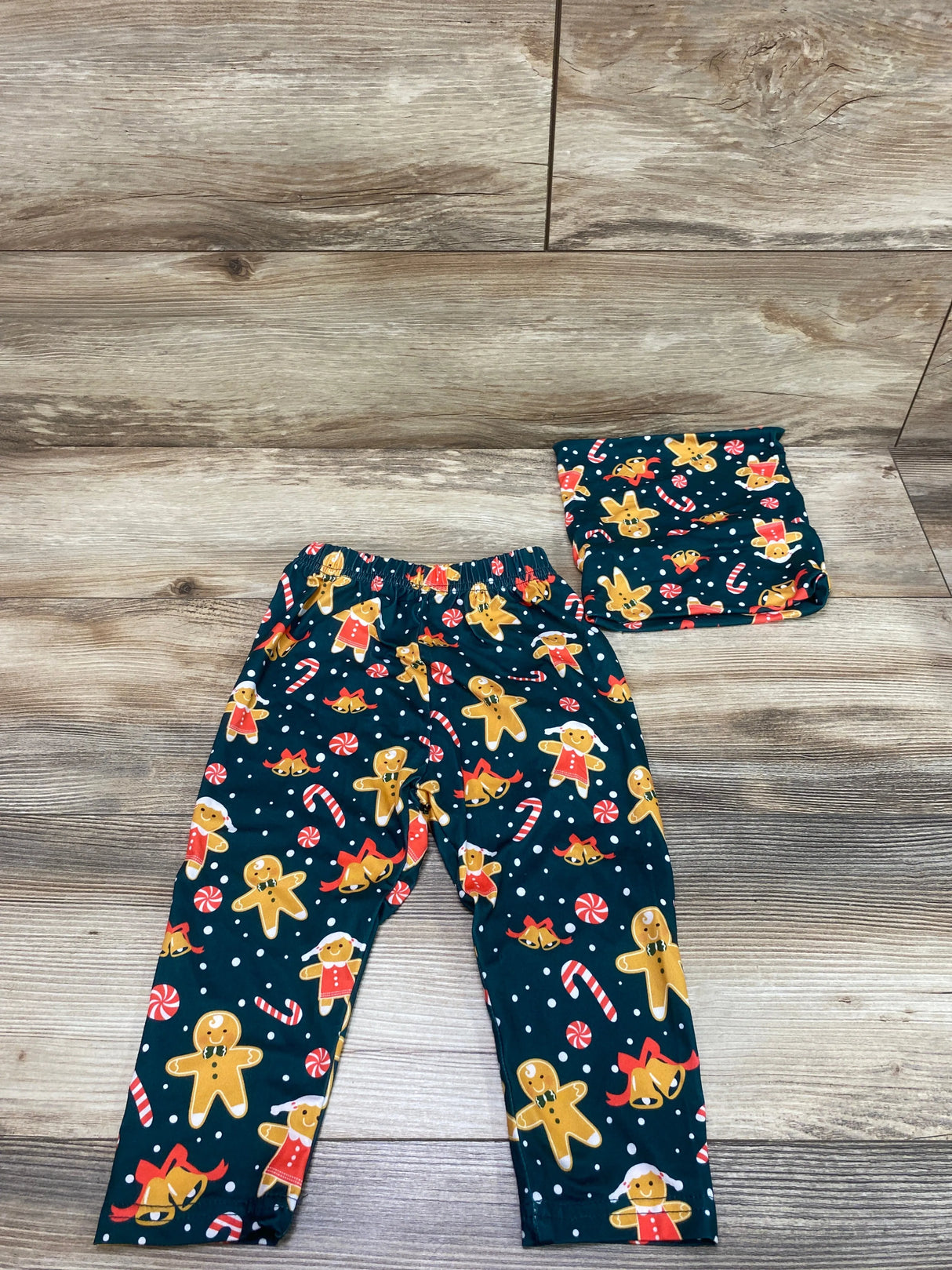 2pc Green Tube Top and Gingerbread Pants Set sz 2T - Me n Mommy To Be