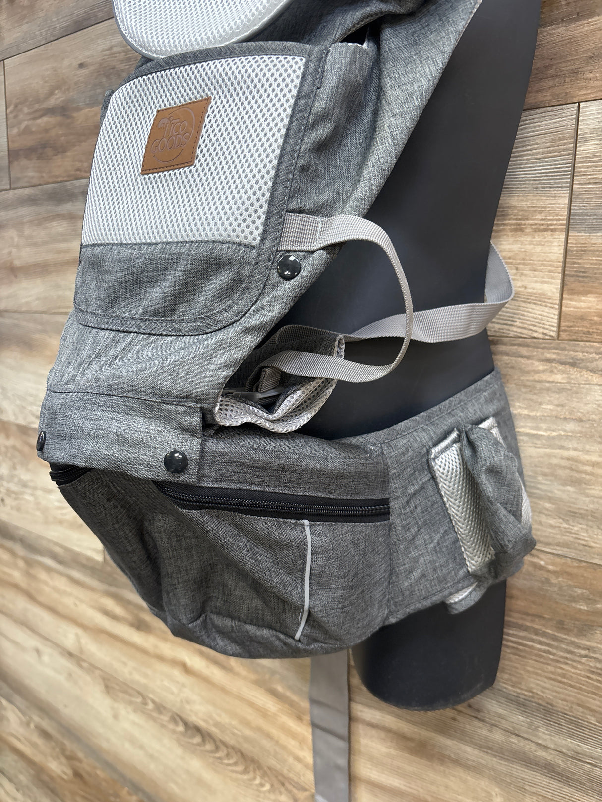 Tico Goods 6-in-1 Baby Carrier & Hip Seat - Grey 25-60lbs