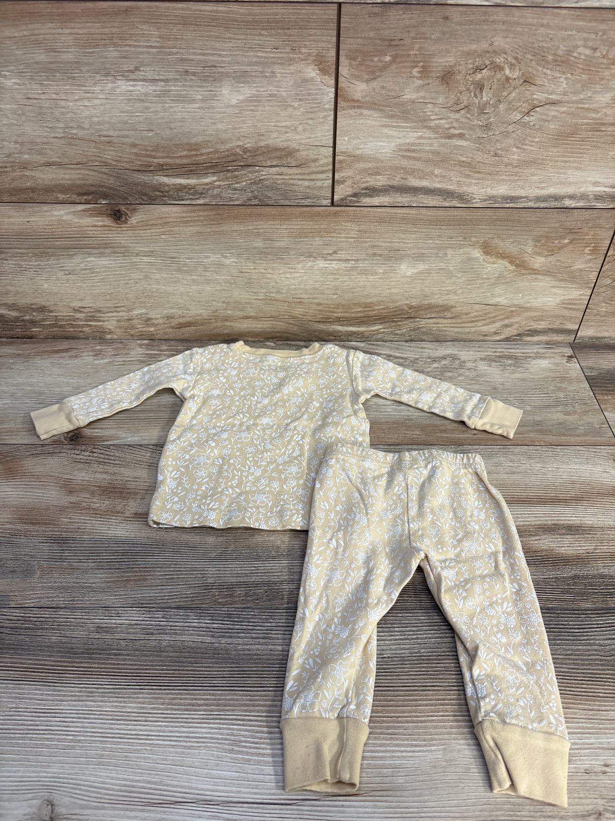 Little Planet Organic 2pc Pajama Set Yellow sz 6m