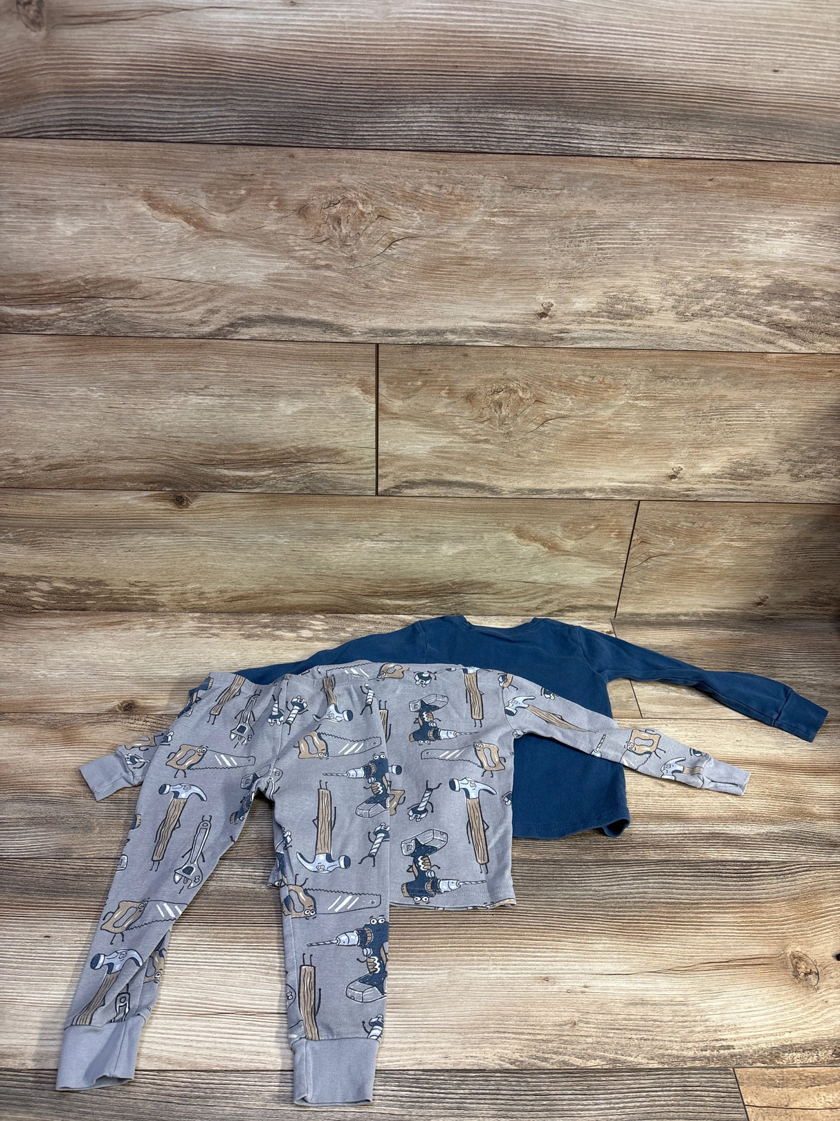 Carter's 3pc Pajama Set Grey sz 2T