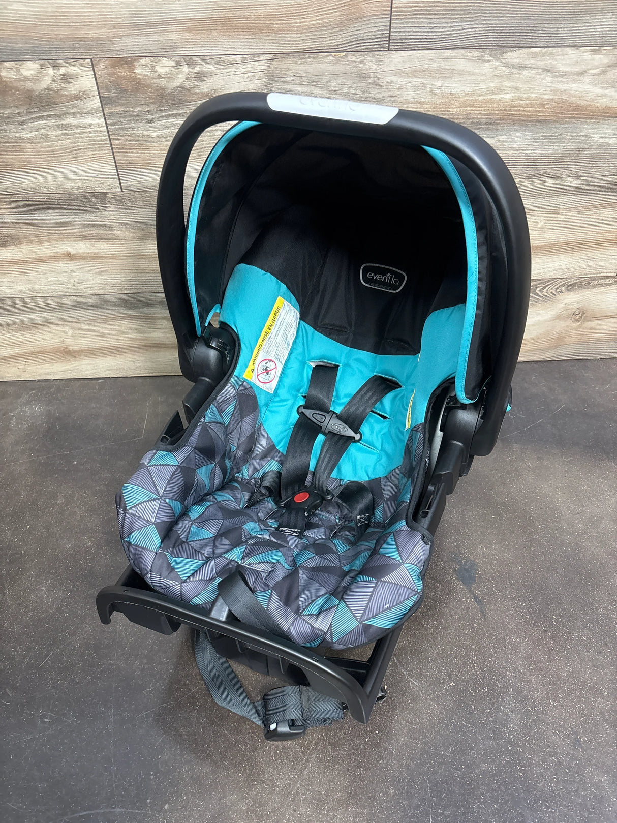 Evenflo Nurture Max Infant Car Seat in Dallas Blue