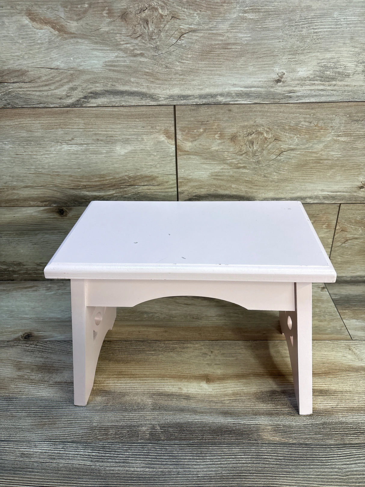 Wooden Step Stool Pink