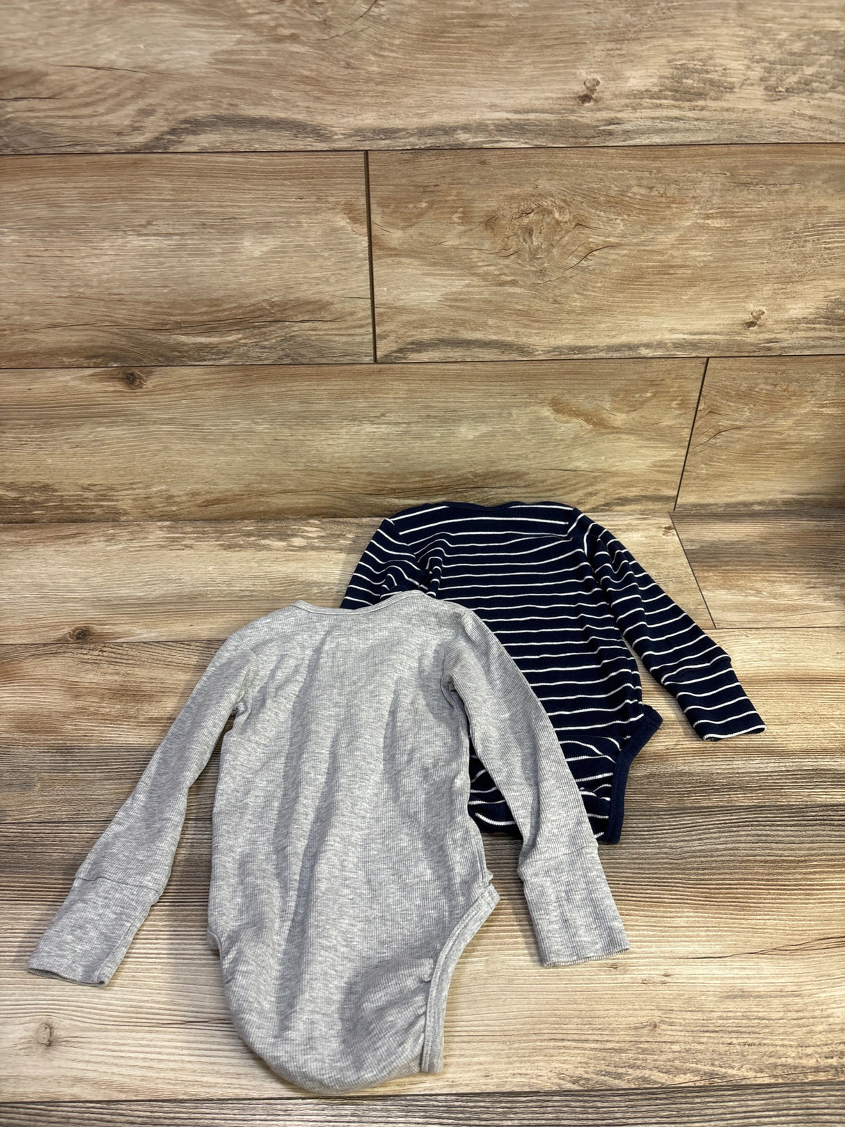 H&M 2pk Ribbed Bodysuits Navy sz 12m