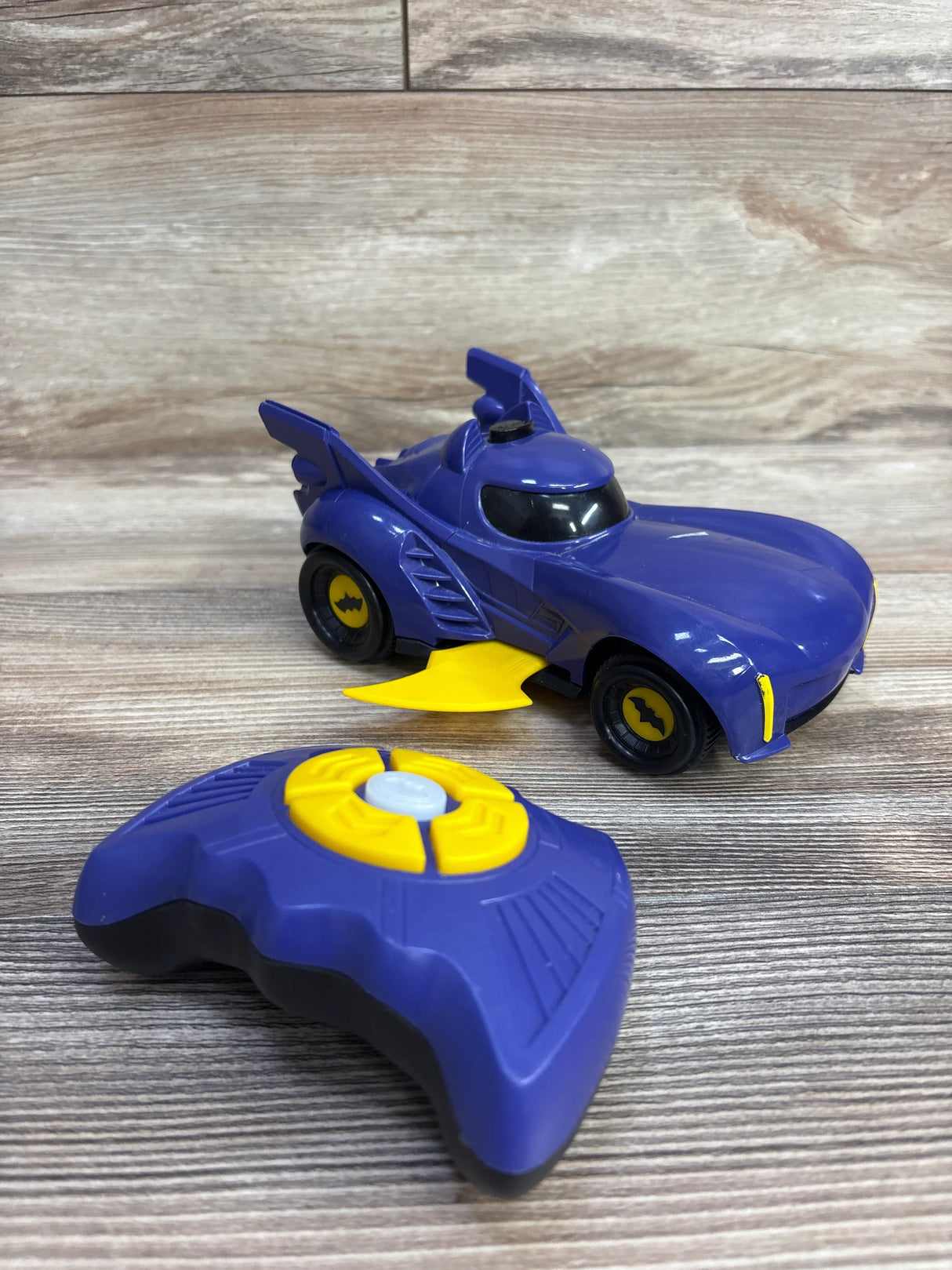 Fisher Price DC Batwheels Bam the Batmobile Transforming RC Remote Control Car