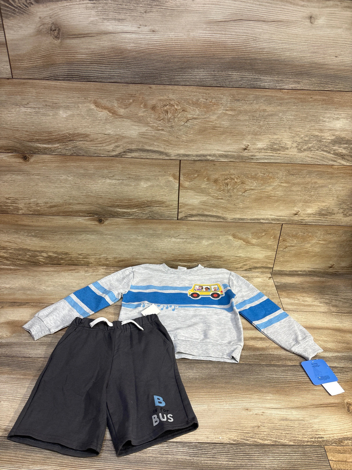NEW Ms Rachel 2pc School Bus Sweatshirt & Shorts Set Grey sz 4T