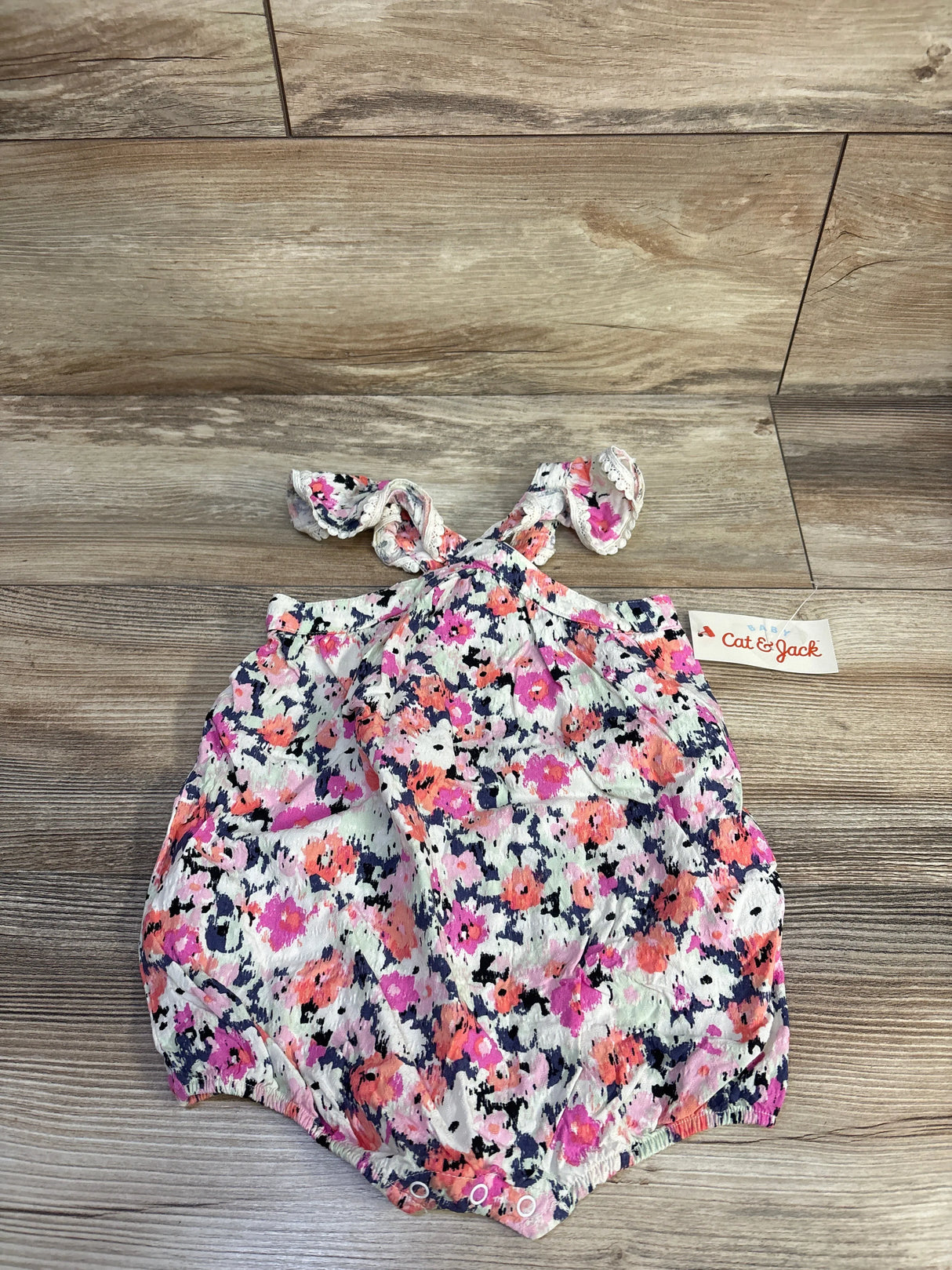 NEW Cat & Jack Floral Flutter Sleeve Romper Pink sz 6-9m