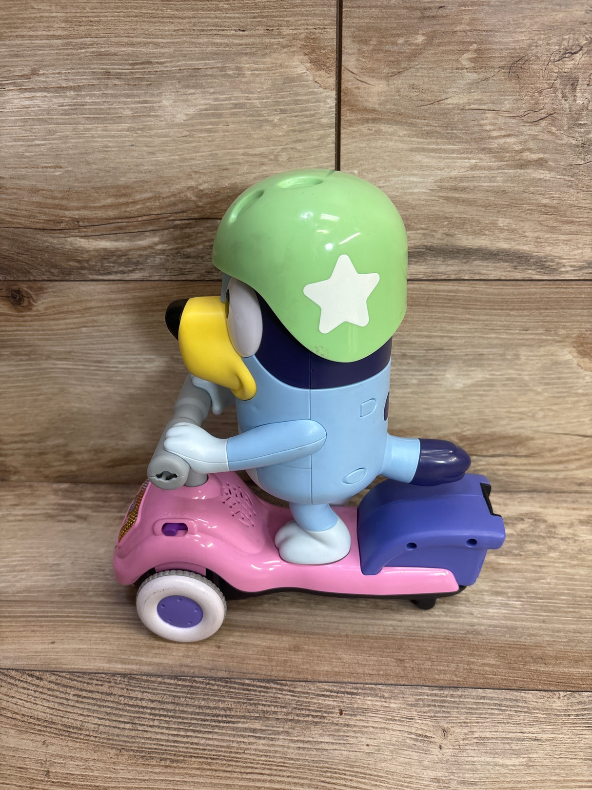 VTech Bluey Scooter Time Bluey