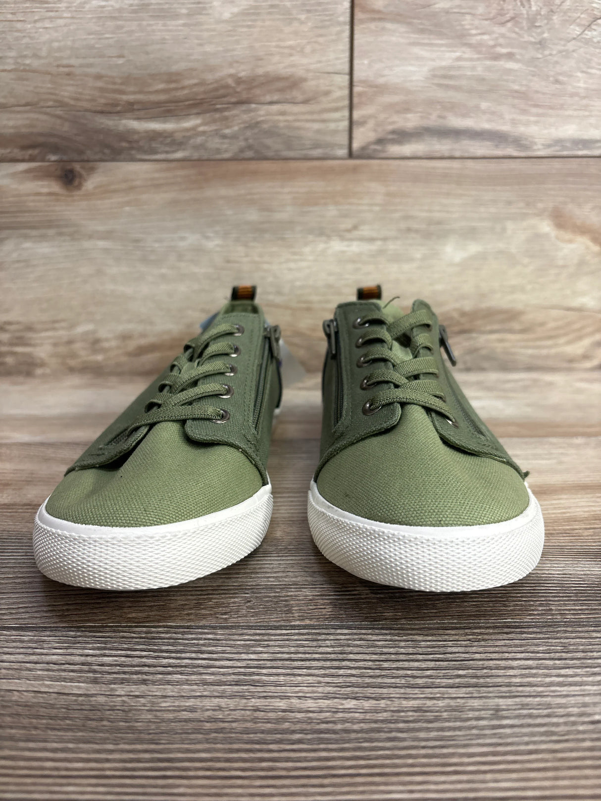 NEW Cat & Jack Lucian Double Zipper Sneakers Green sz 6Y