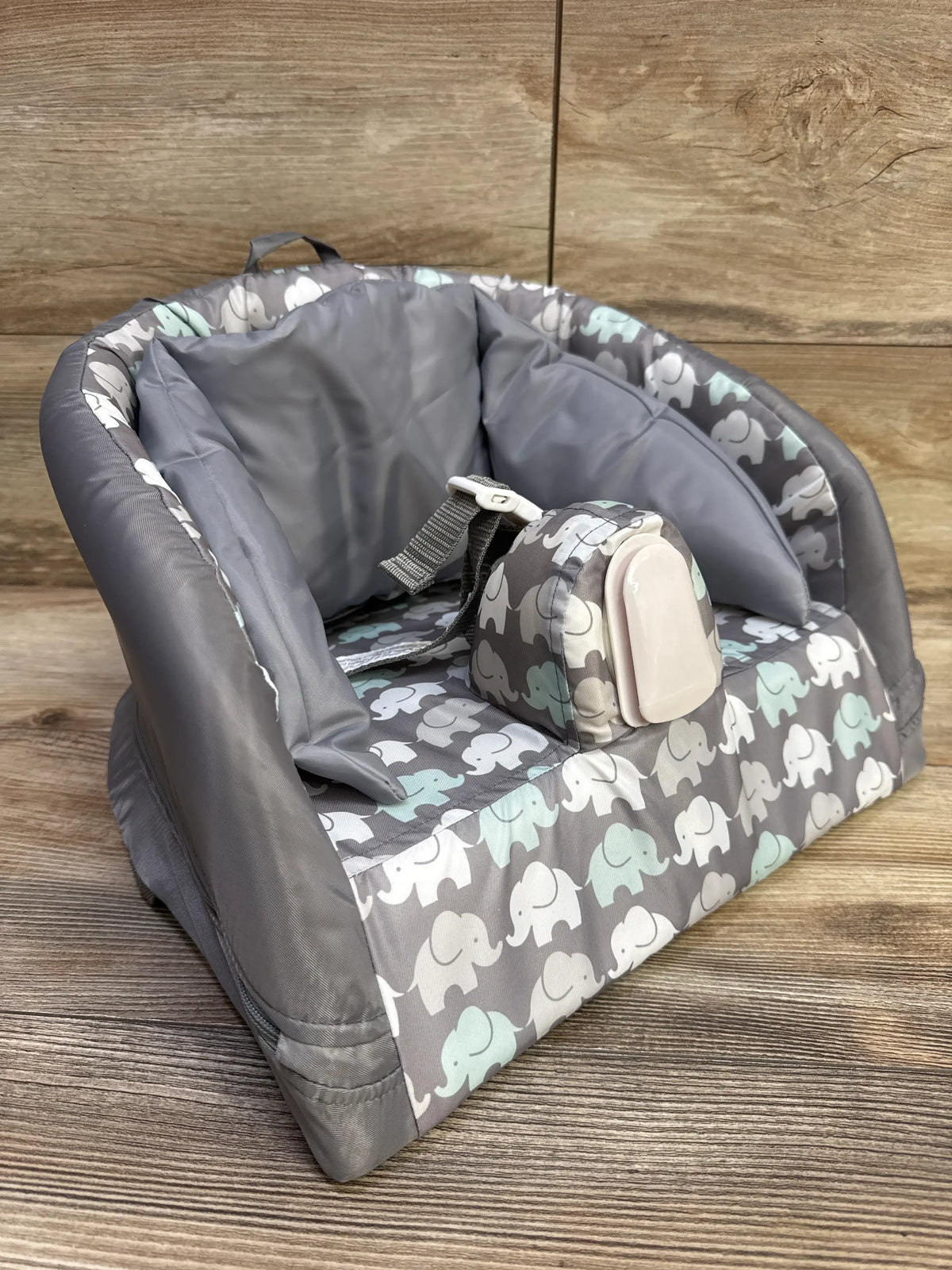 Boppy Baby Chair - Elephant Walk - Gray