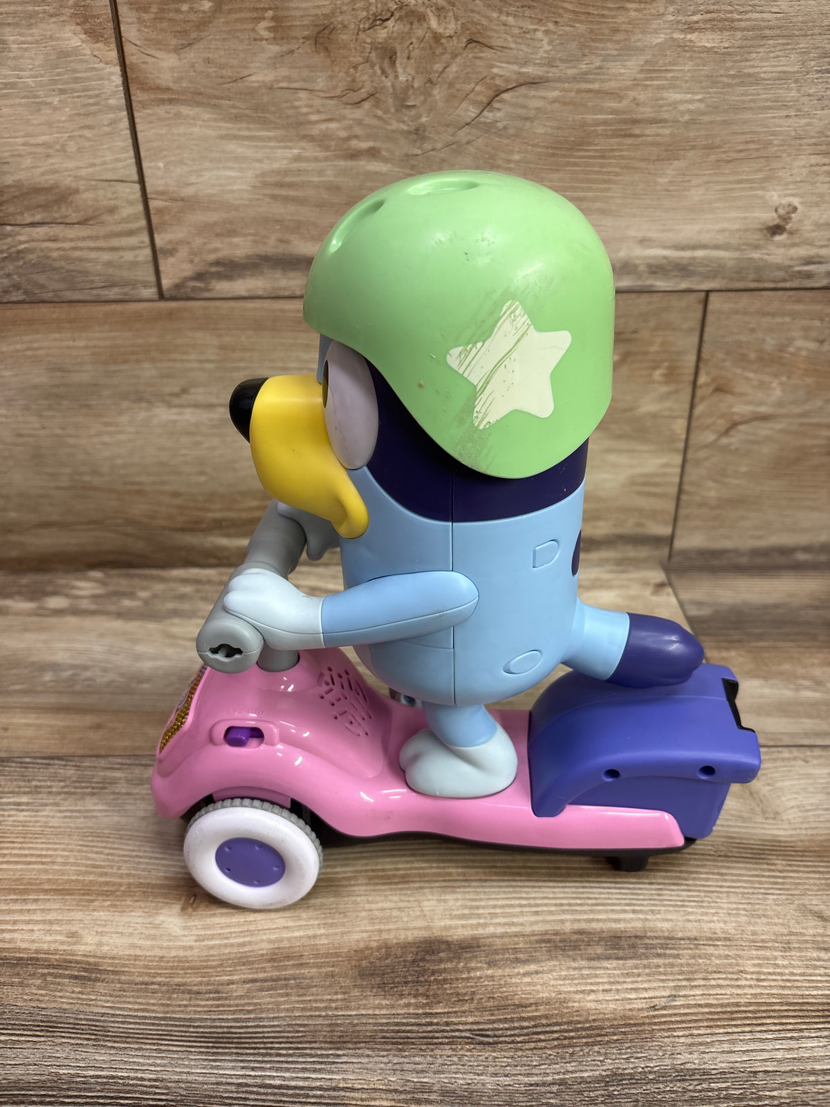 VTech Bluey Scooter Time Bluey