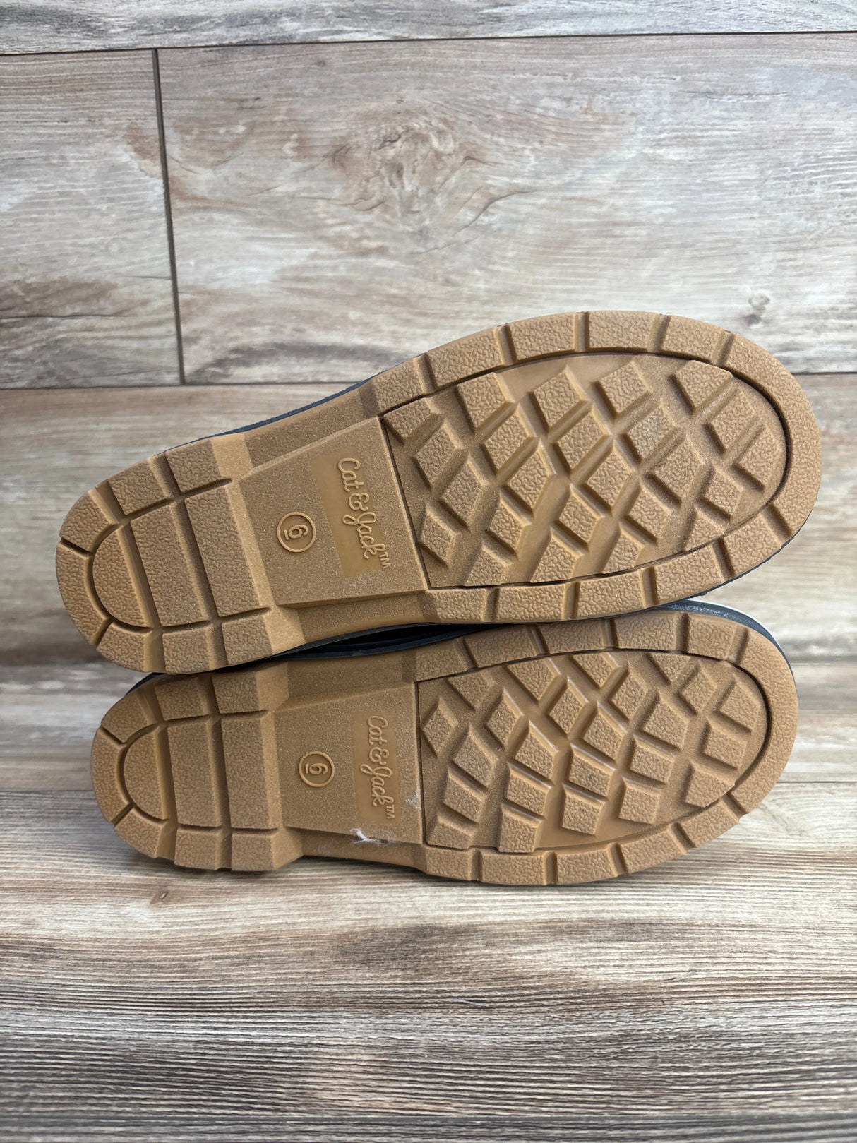 NEW Cat & Jack Kit Winter Boots Pink sz 6Y