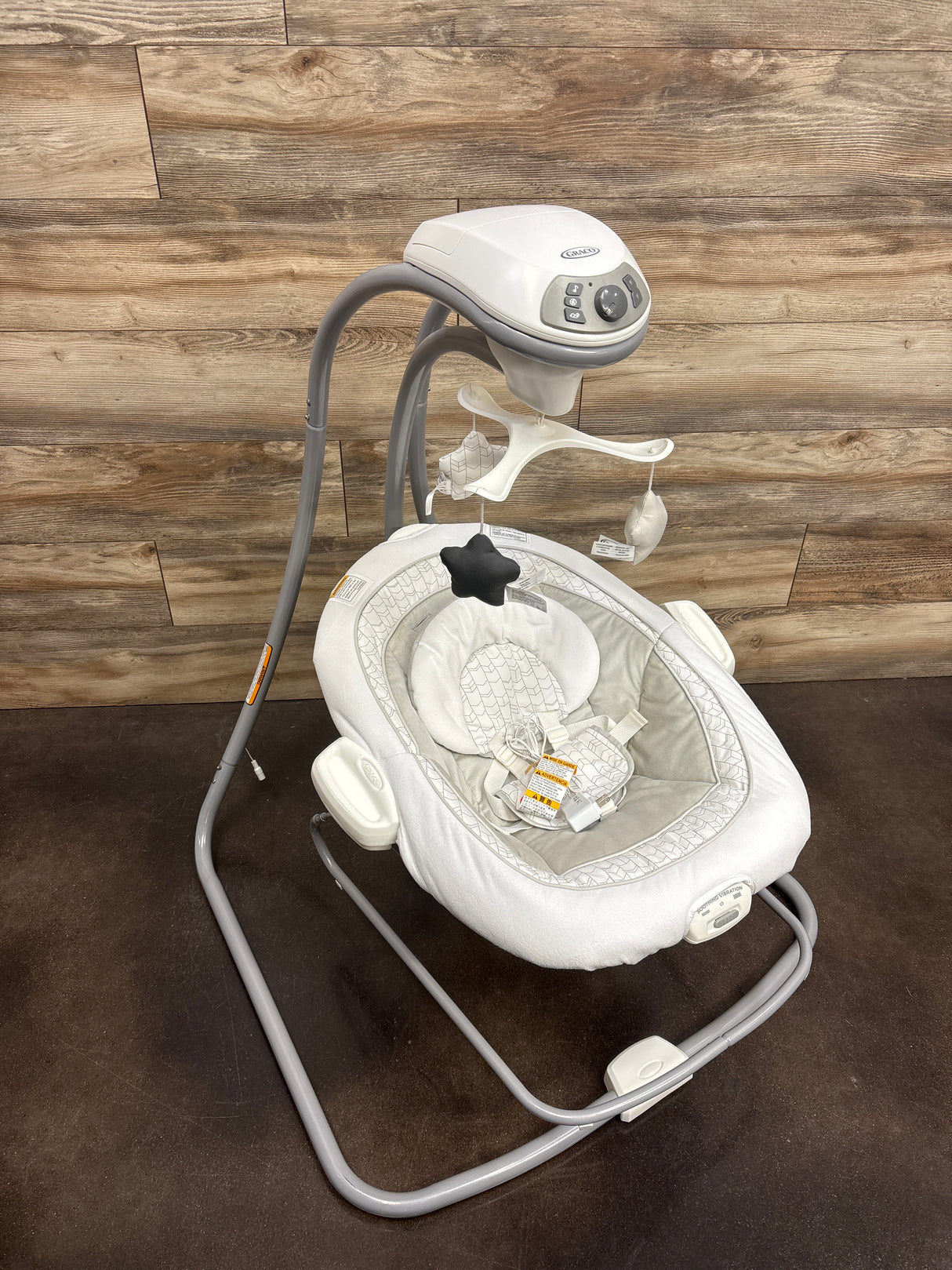Graco DuetConnect LX Baby Swing and Bouncer - Redmond