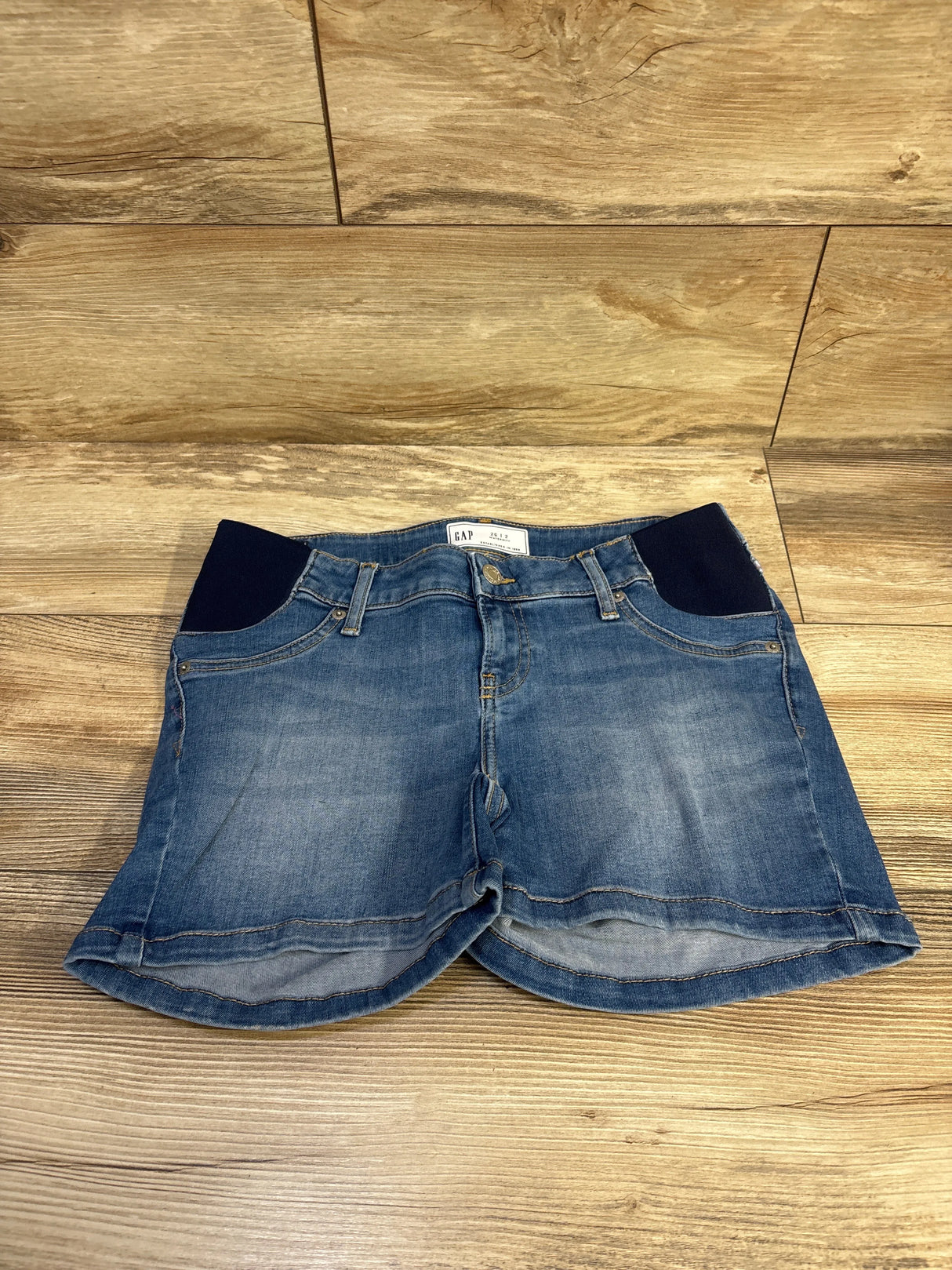 NEW Gap Maternity 4" Inset Panel Denim Shorts Medium Wash Blue sz 26/2 XS
