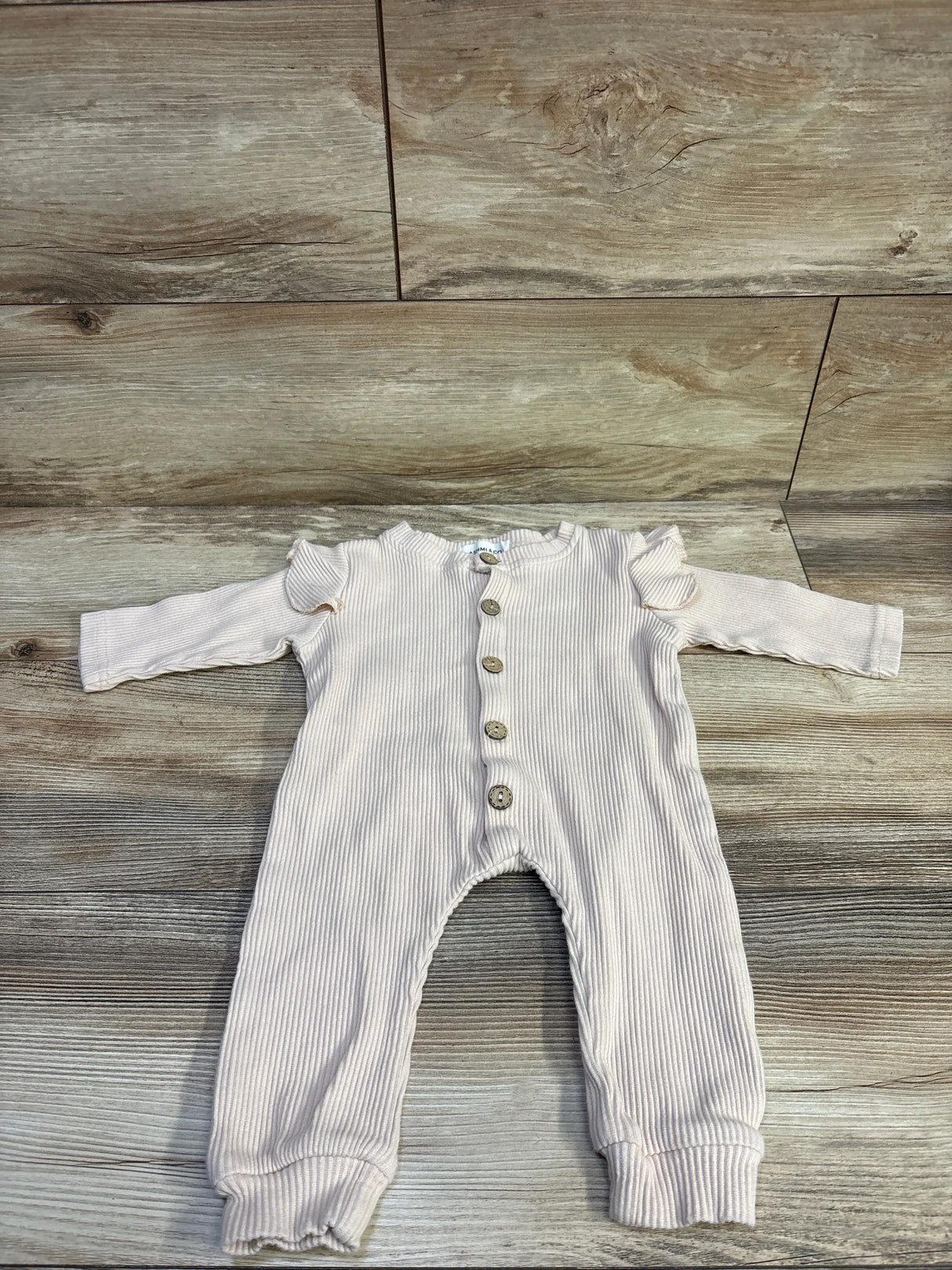 Ashmi & Co Ribbed Flutter Sleeve Coverall Beige sz 9-12m