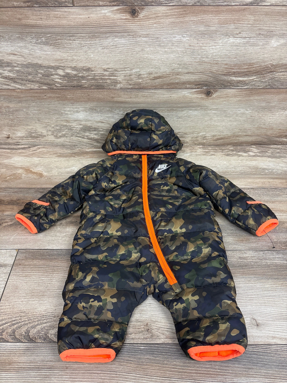 Nike Camo Puffer Snowsuit Green sz 3m
