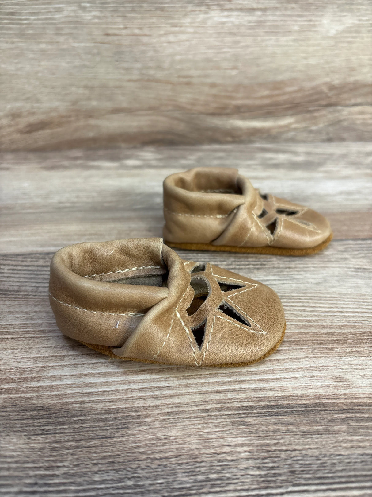 Baby Soft Sole Leather Moccasins Tan sz Newborn - Me n Mommy To Be