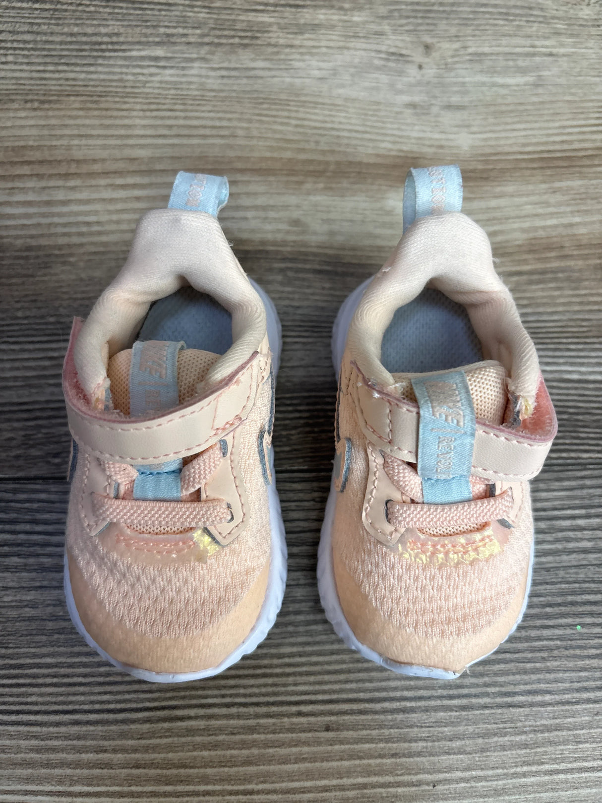 Nike Revolution 5 SE TD 'Crimson Tint Multi' Sneakers sz 2c