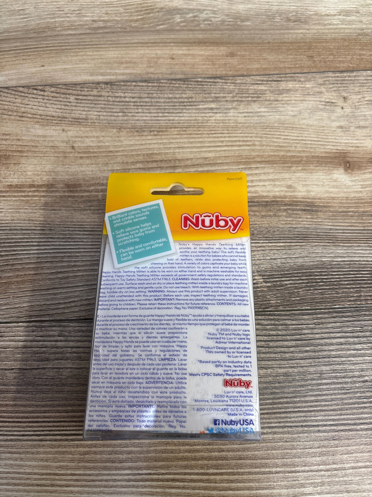 NEW Nuby Happy Hands Snowman Teething Mitten White