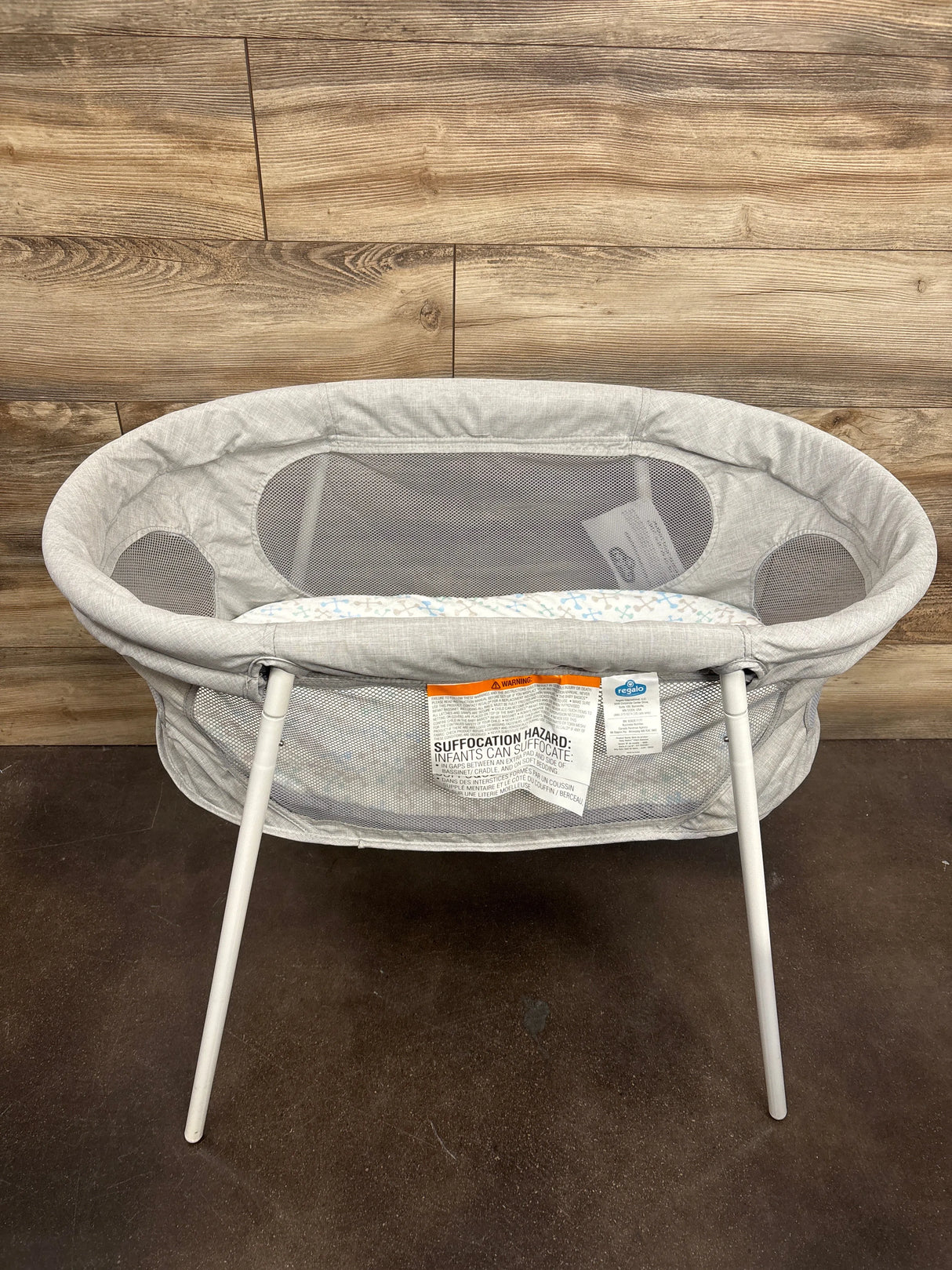NEW Regalo Baby Basics Infant Bassinet Grey