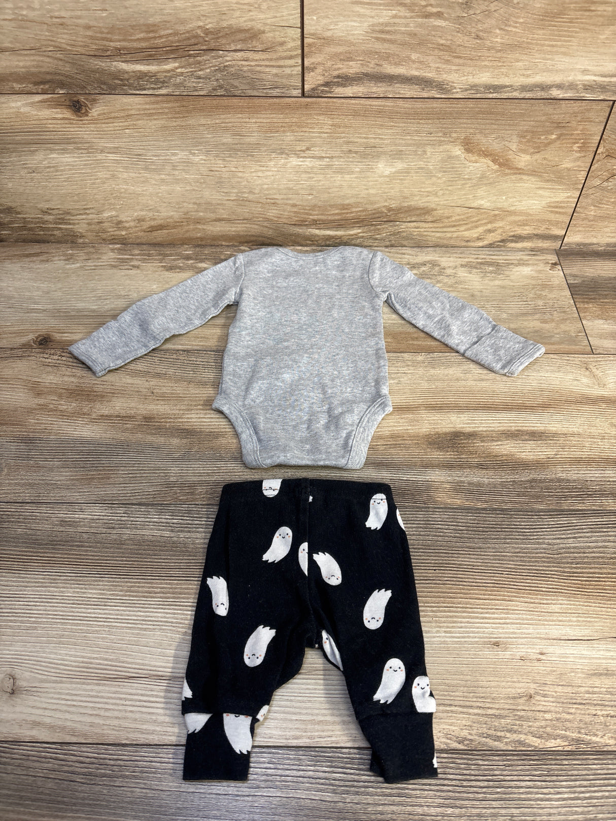Just One You 2pc Little Boo! Ghost Print Bodysuit & Pants Set Grey sz Newborn