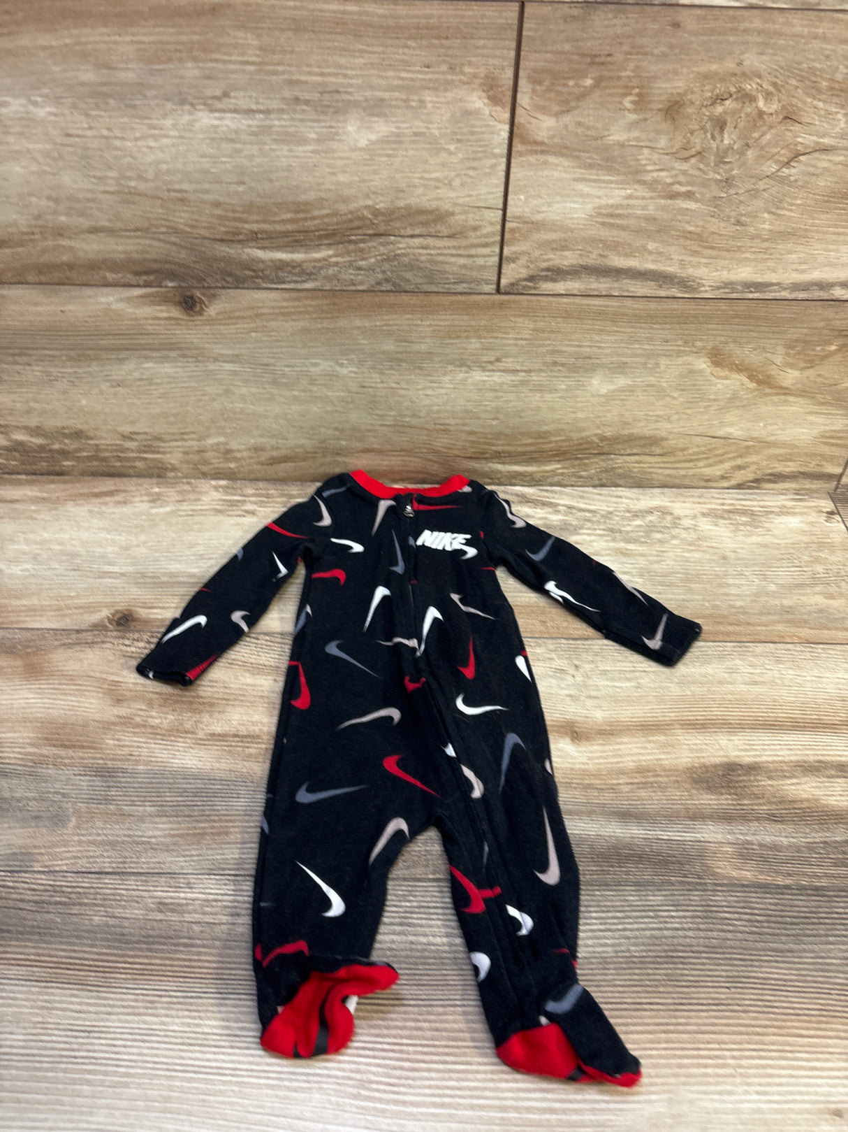 Nike Logo Sleeper Black sz 3m