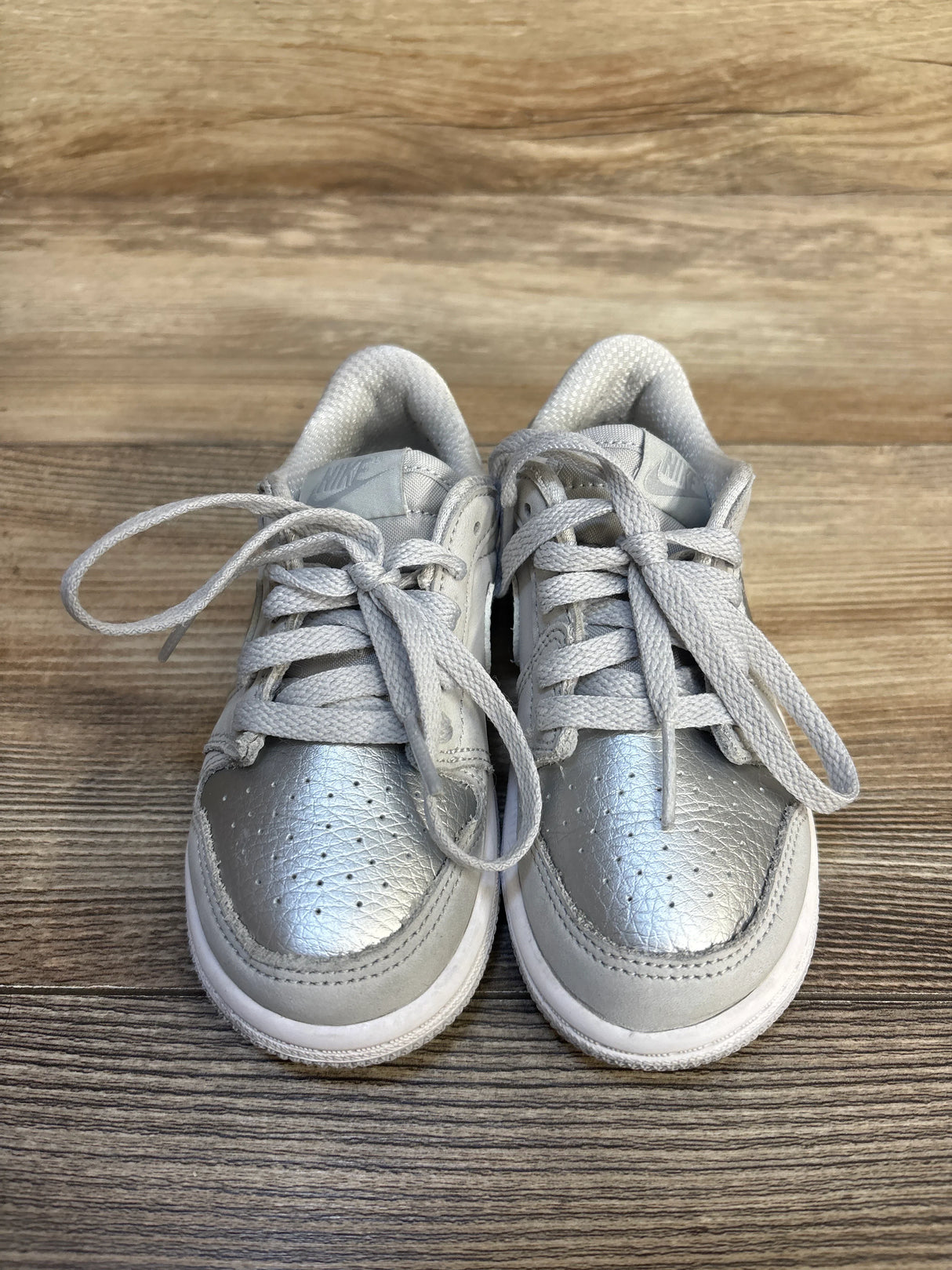 Air Jordan 1 Retro Low OG TD 'Metallic Silver' Sneakers sz 9c