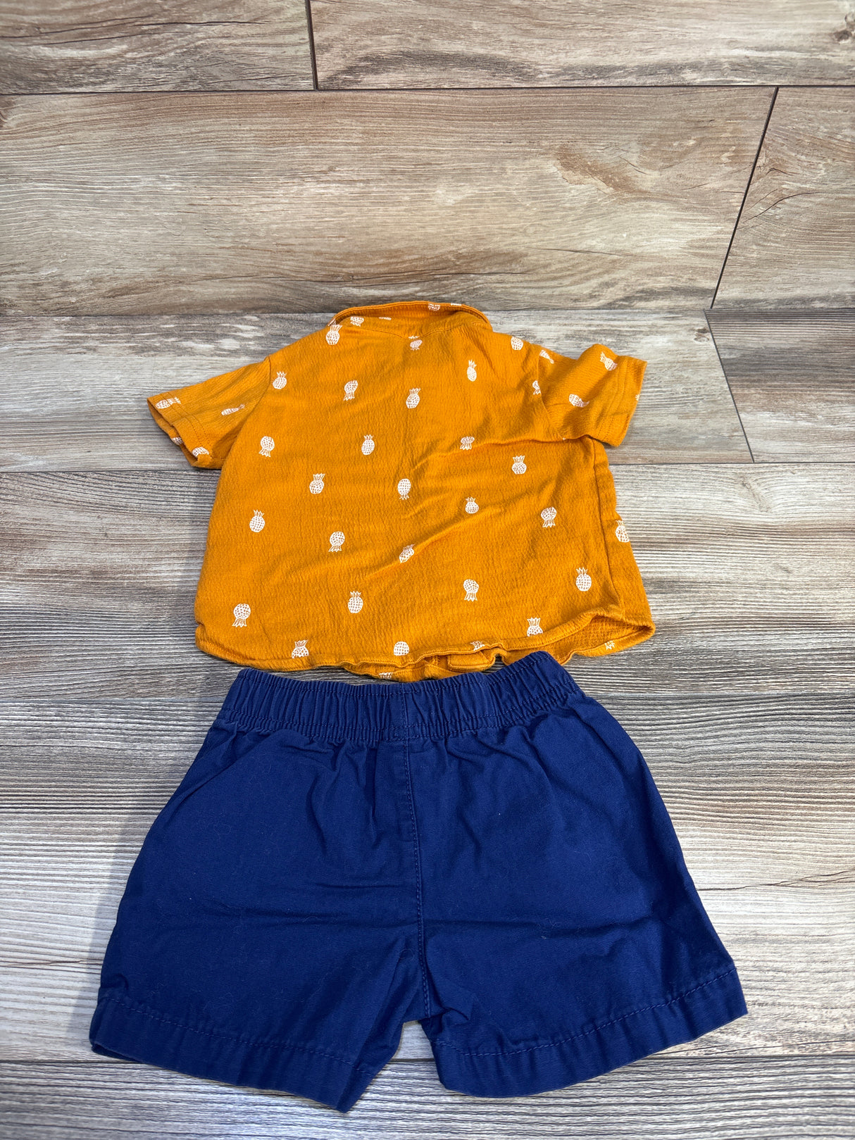 Carter's 2pc Button Up Shirt and Short Set Orange sz 9m