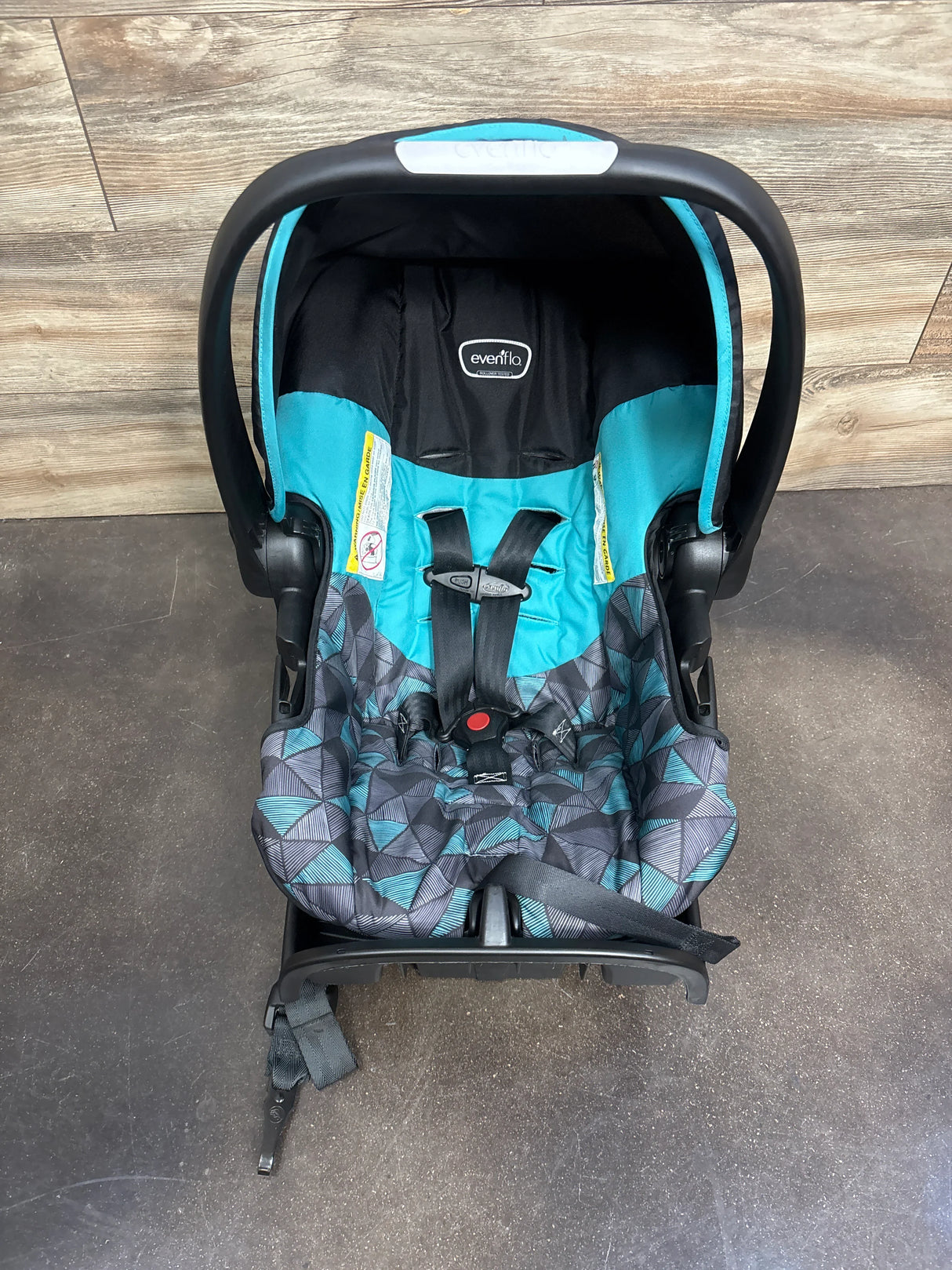Evenflo Nurture Max Infant Car Seat in Dallas Blue