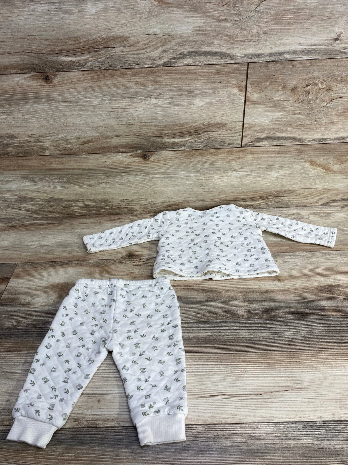 7 For All Mankind 2pc Textured Button Up Sweater & Bottoms Set White sz 6-9m