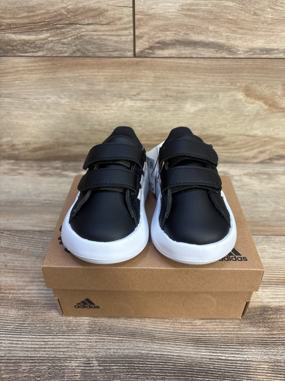 NEW Adidas Grand Court 2.0 Sneakers Black sz 5c