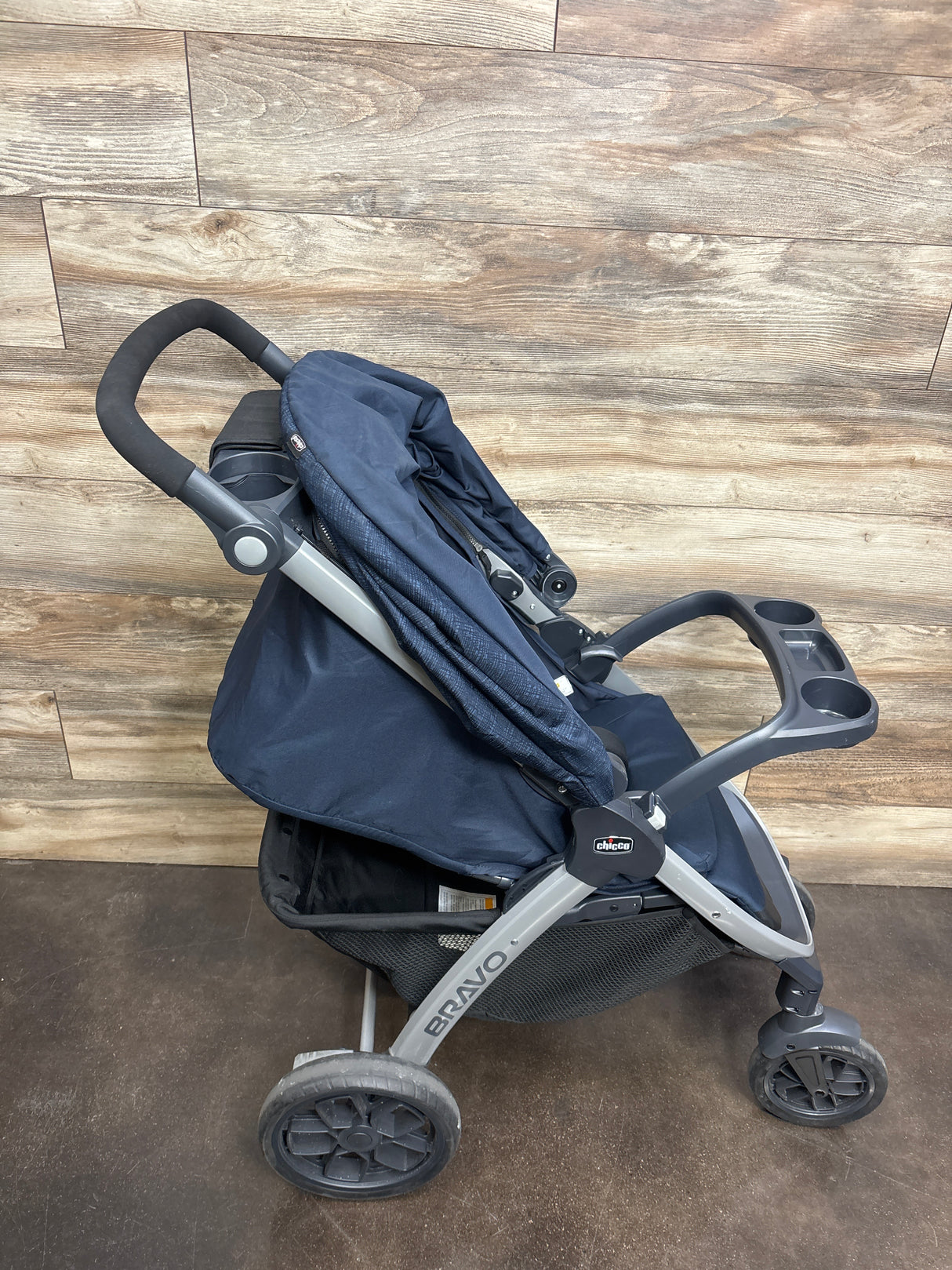 Chicco Bravo Trio Travel System in Brooklyn