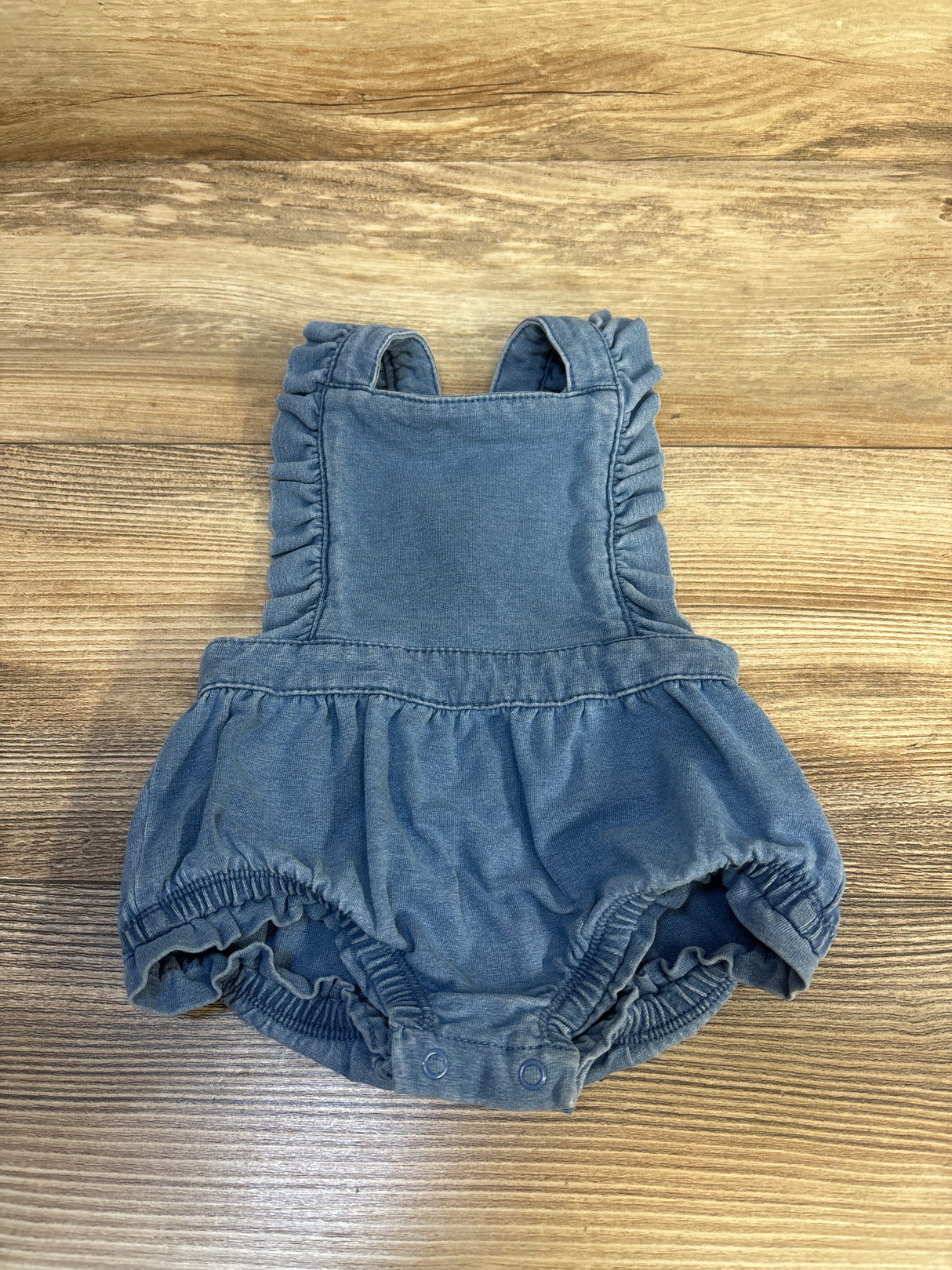Cat & Jack Chambray Flutter Sleeve Shortie Romper Blue sz 0-3m