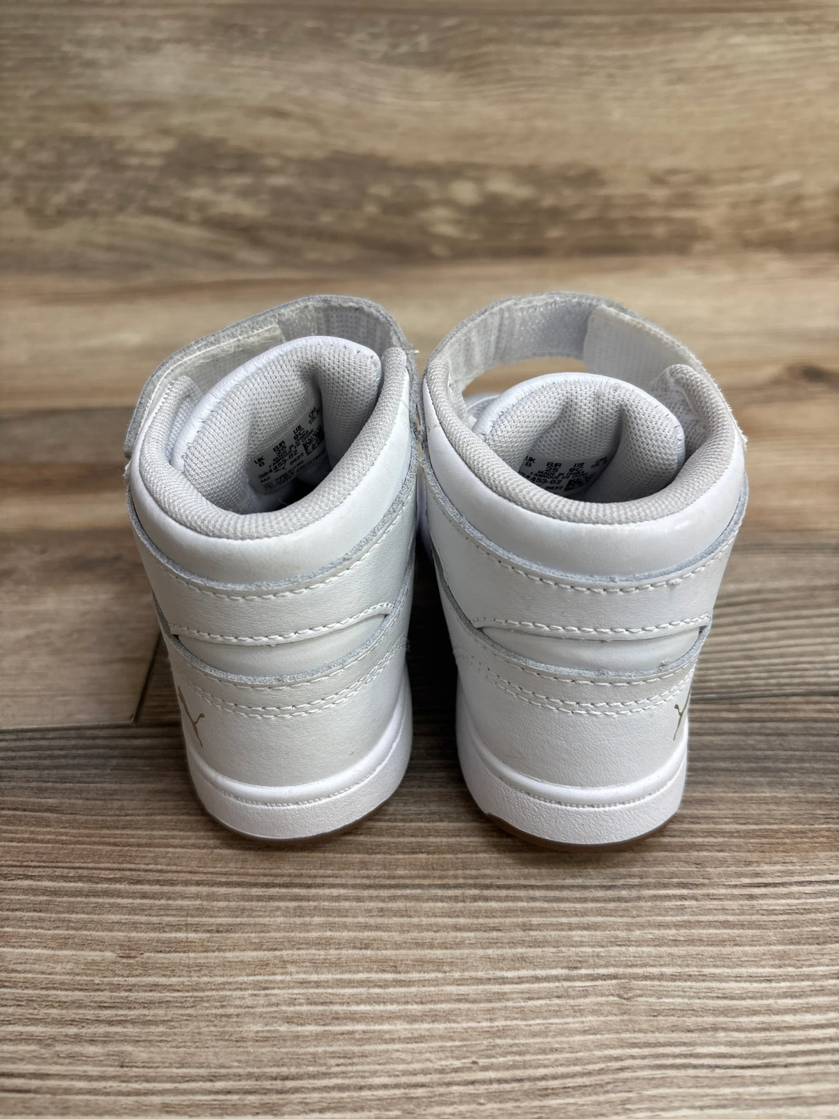 Puma Rebound LayUp Mid Sneakers White sz 9c