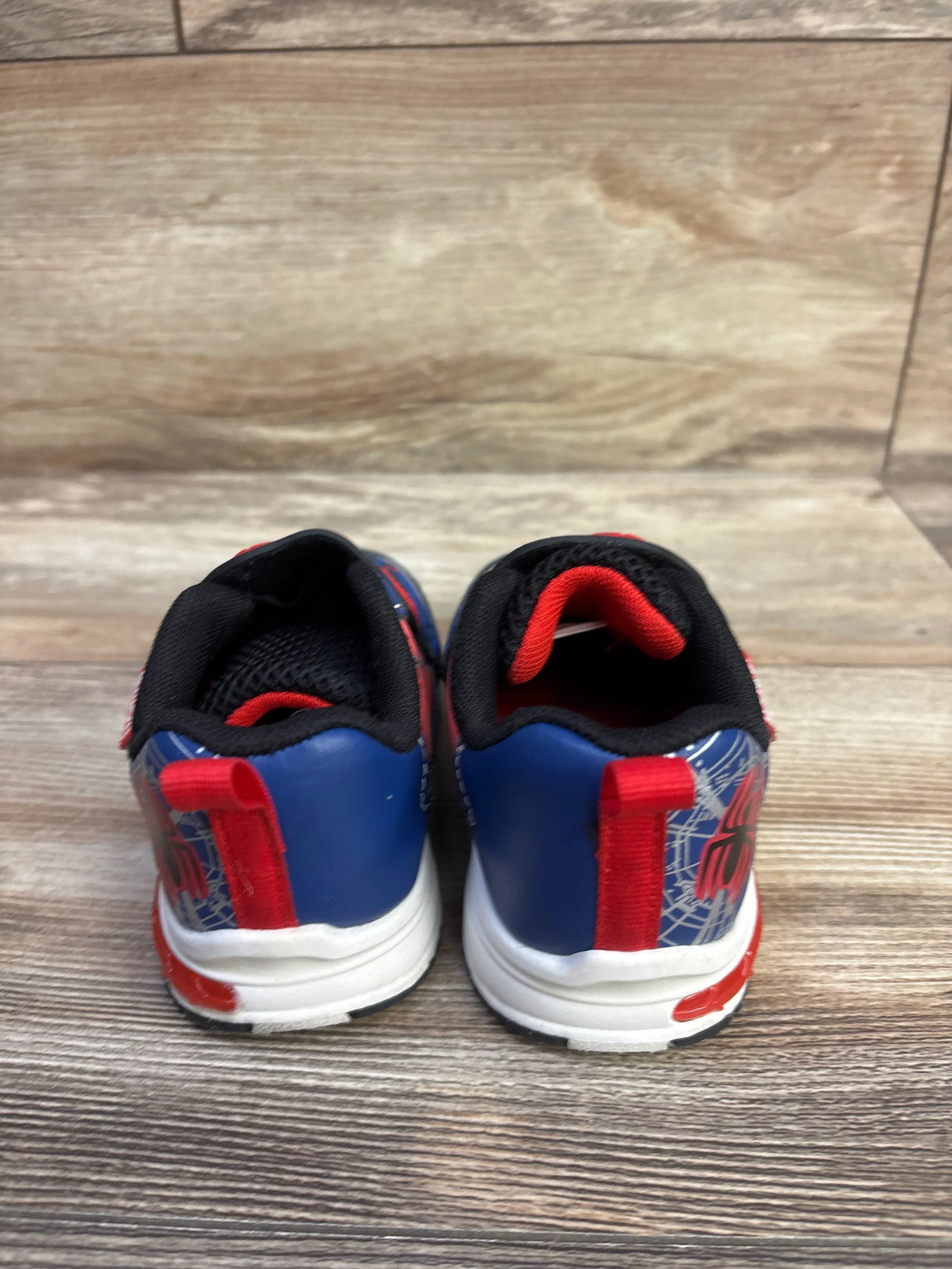 Marvel Spider-Man Light Up Sneakers Red sz 8c