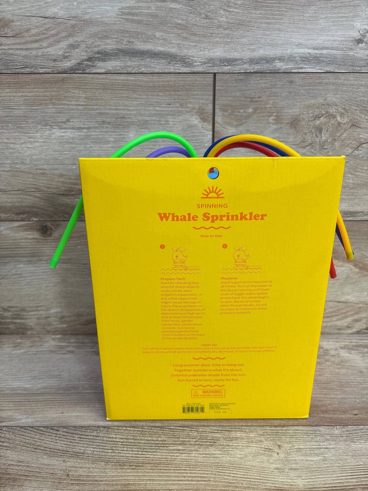 NEW Sun Squad Spinning Whale Sprinkler