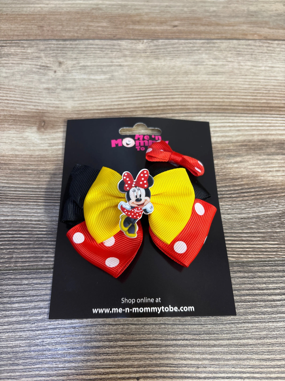 NEW Triple Layer Bow w/ Minnie Mouse Applique