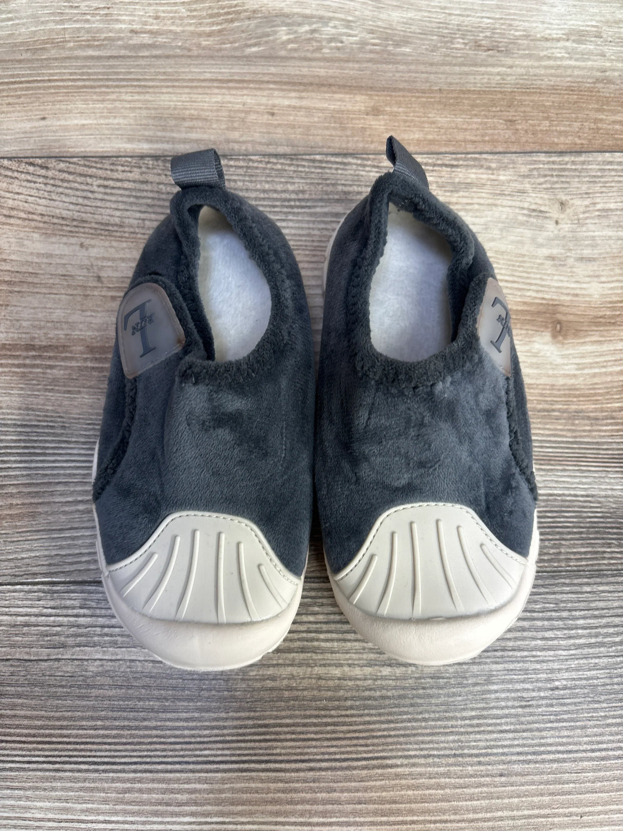 Velour Slip On Sneakers Grey sz 9c - Me n Mommy To Be