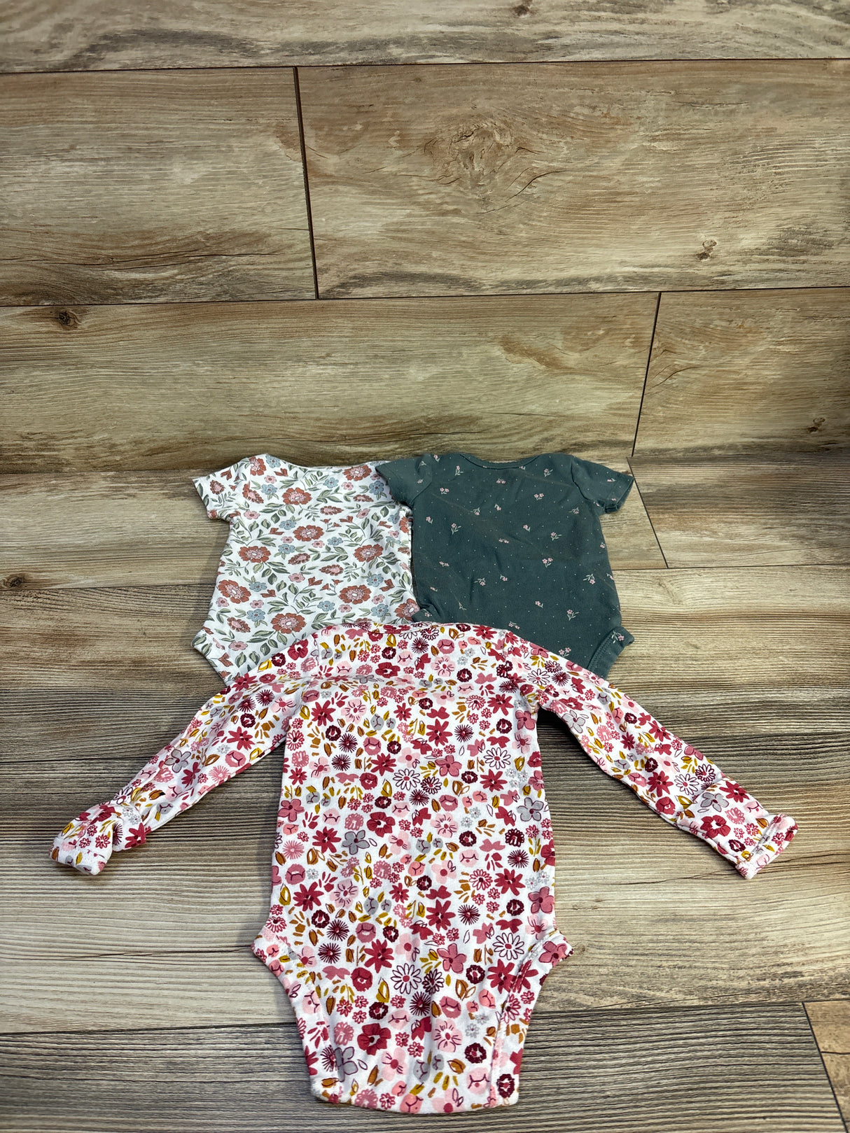 Just One You 3pk Bodysuits White sz 3m