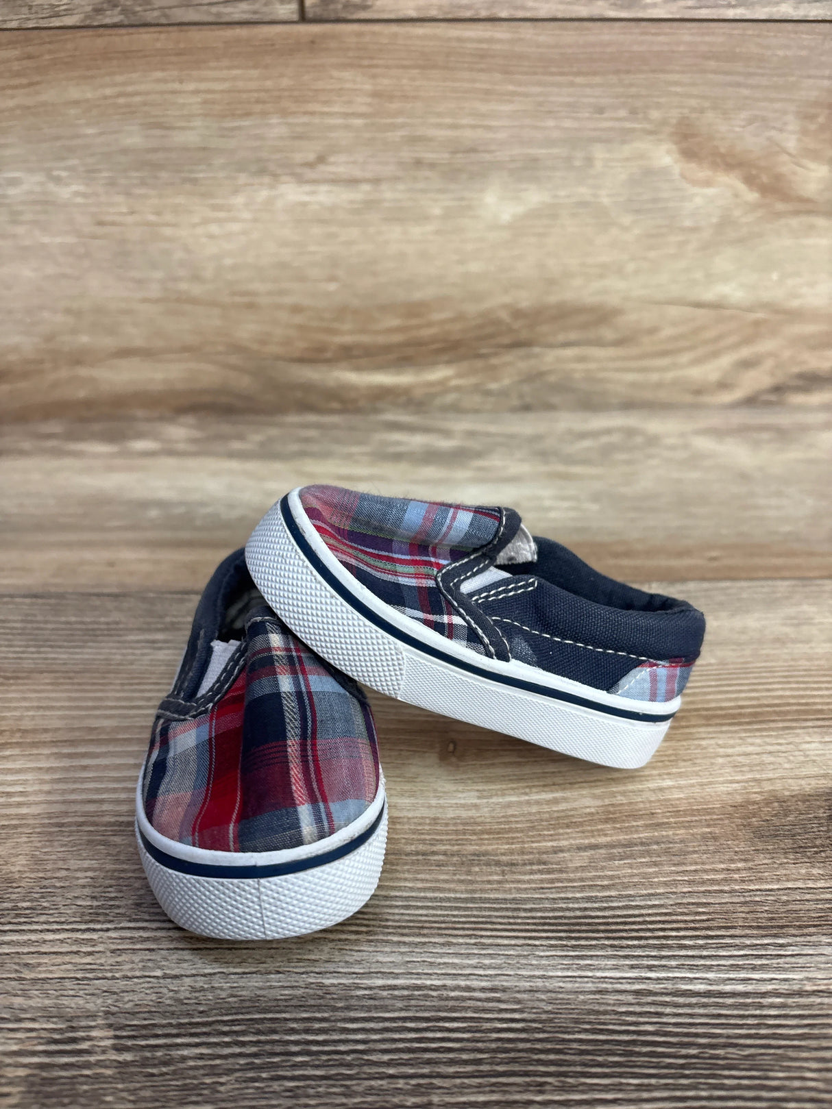 Athletic Works Slip-On Canvas Plaid Print Sneakers, Navy sz 2c