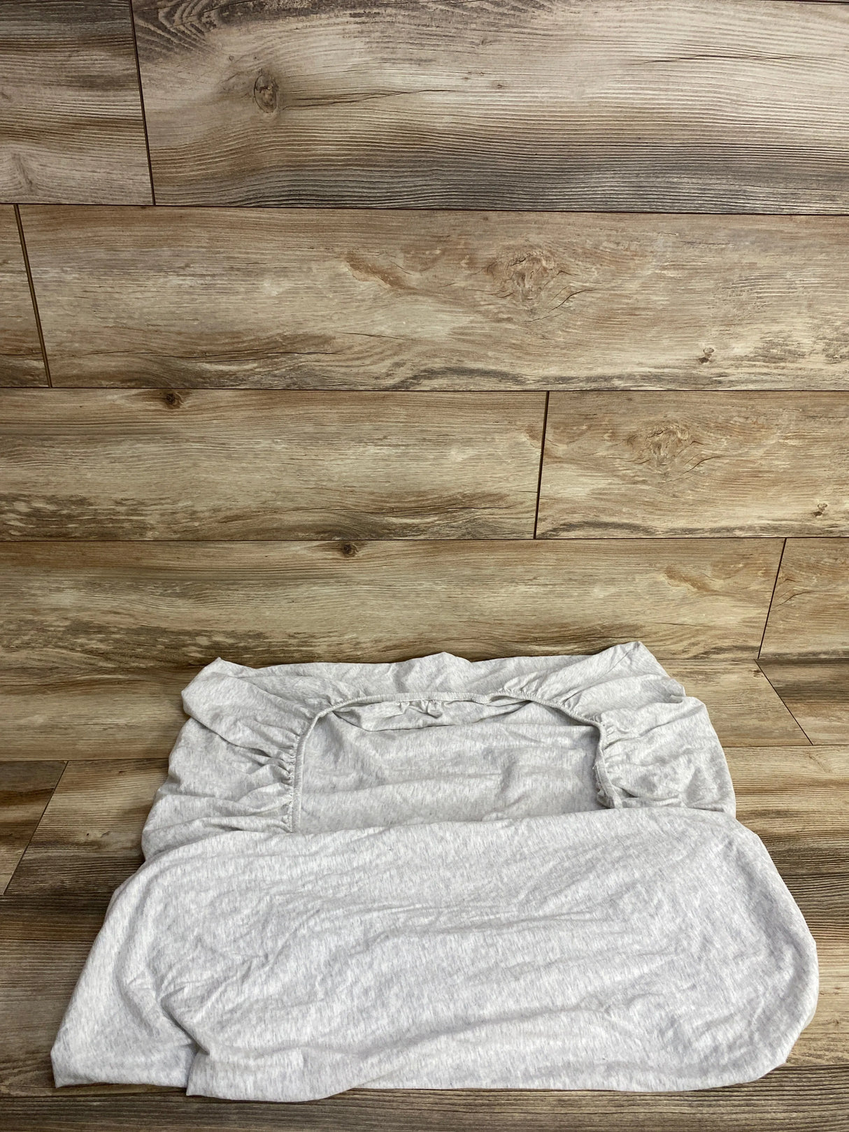 Delta Children Fitted Crib Sheet Grey