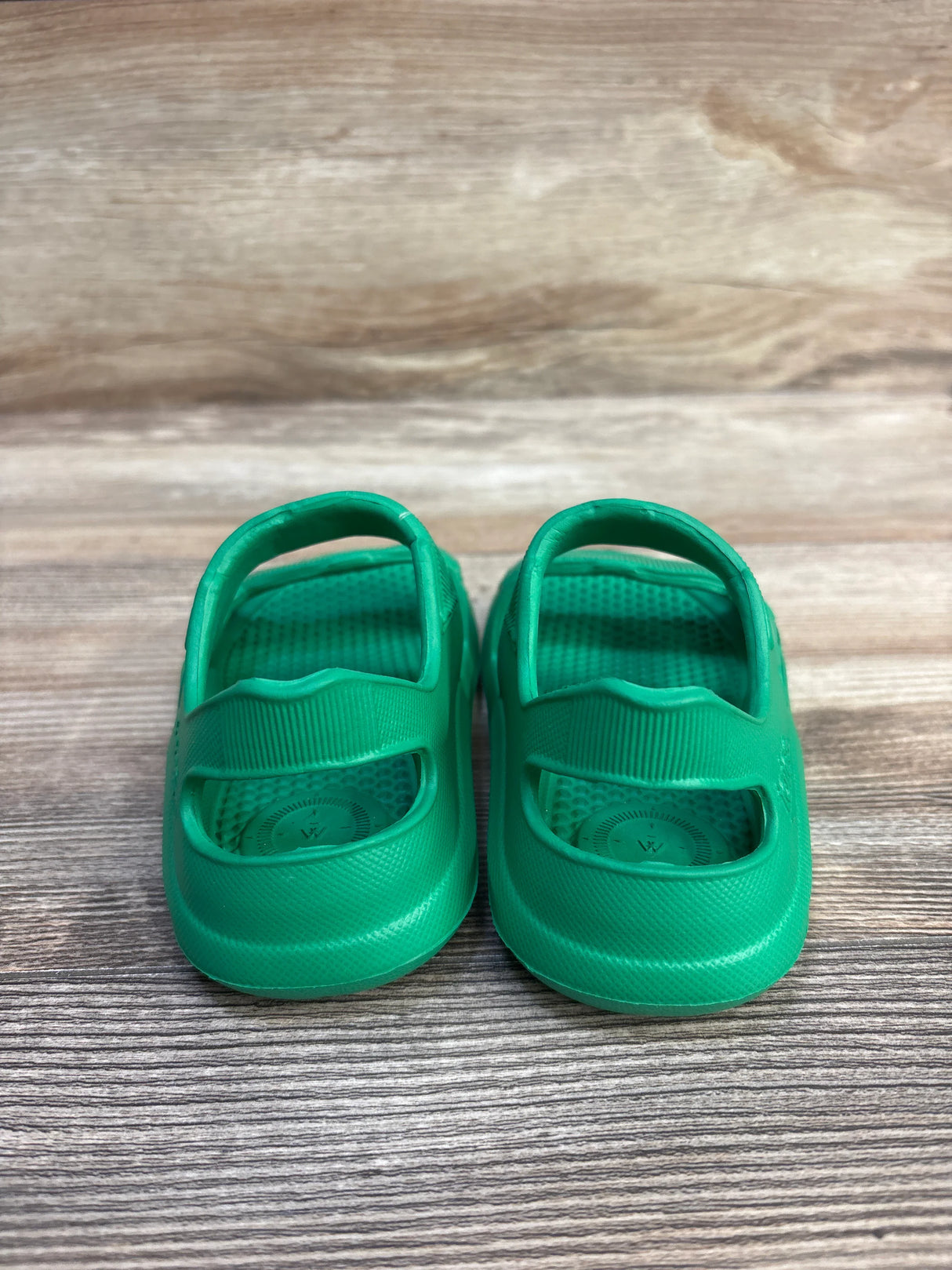 Totes Sports Sandals Green sz 7-8c