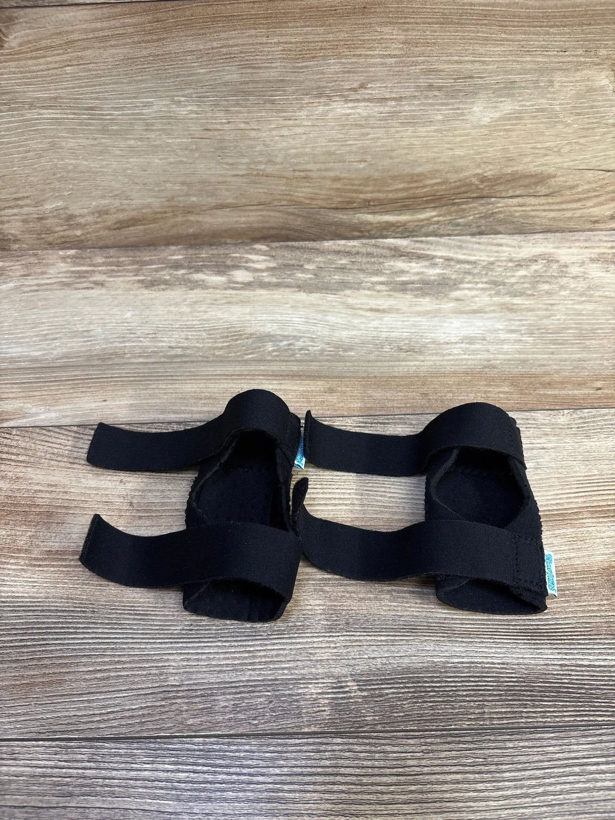 Simply Kids Baby Crawling Knee Pads Black sz 6-24m