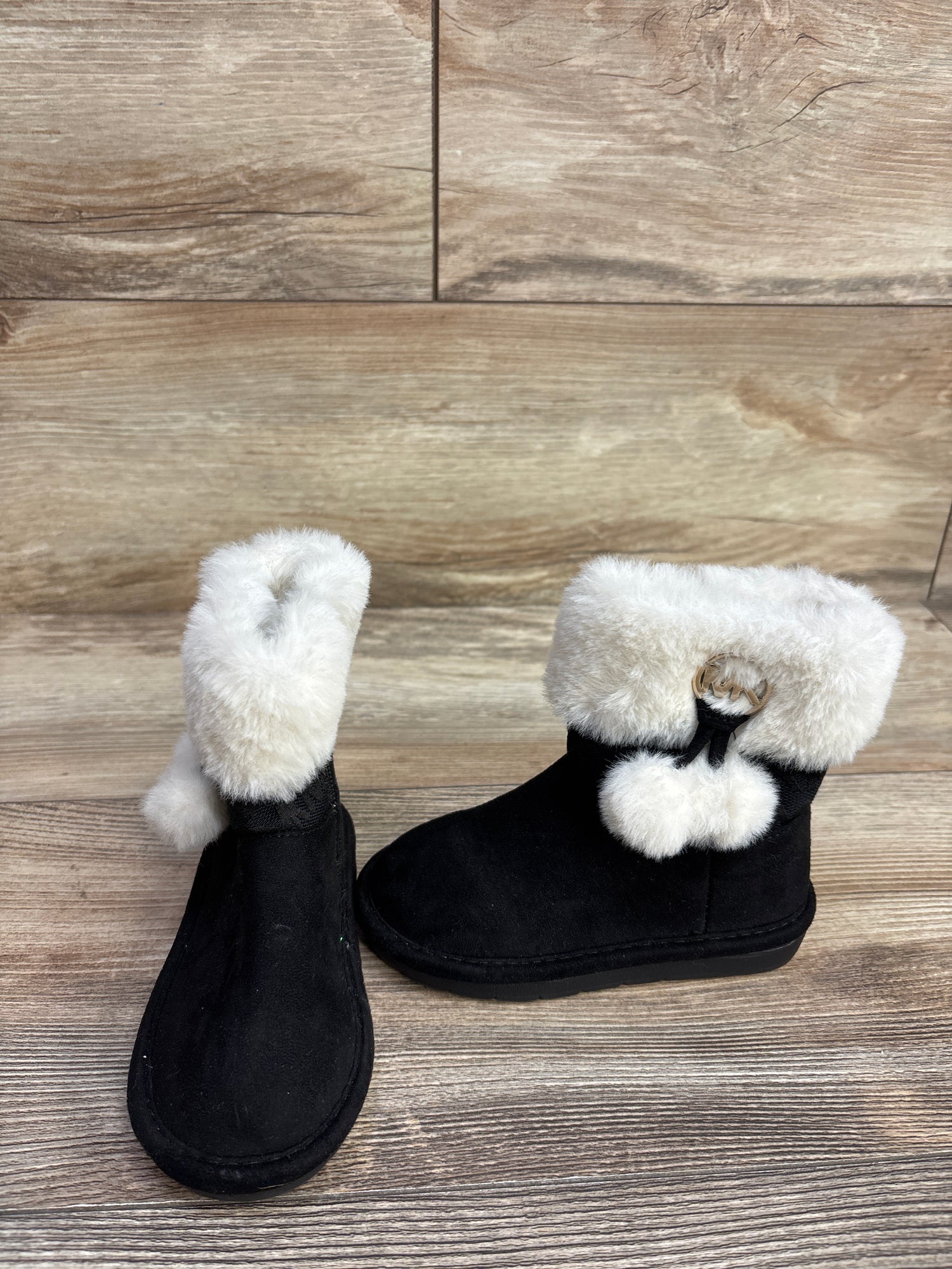 Michael Kors Faux Fur Suede Pom Pom Boots Black sz 7c