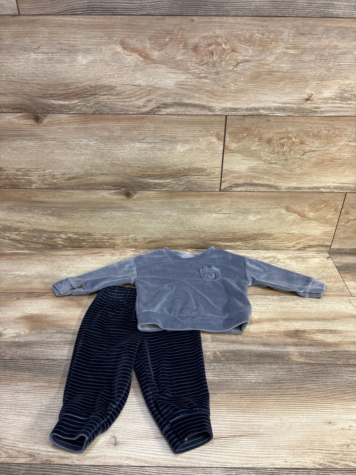 Carter's 2pc Velour Shirt & Pants Set Grey sz 9m