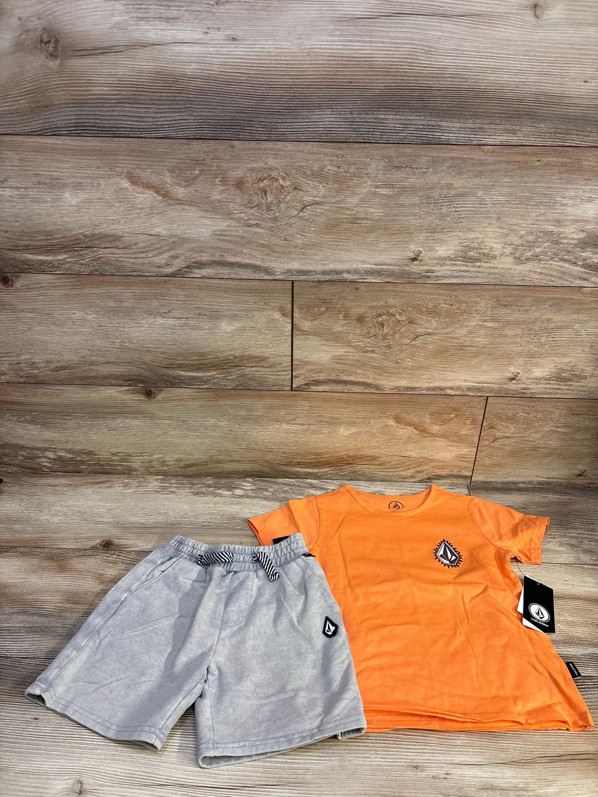 NEW Volcom 2pc Shirt & Shorts Set Orange sz 5T
