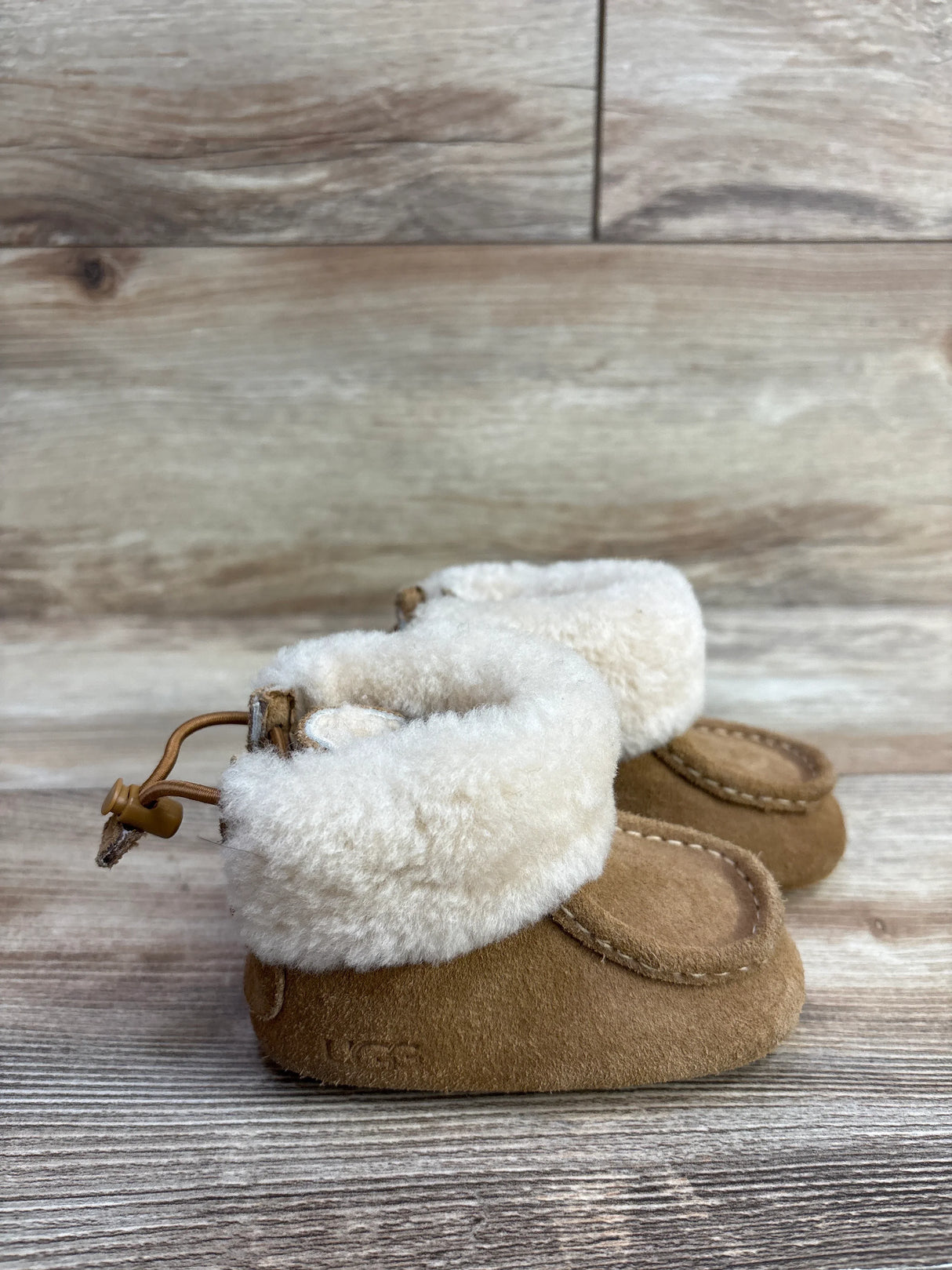 UGG Baby Gage Booties Brown sz 2/3c