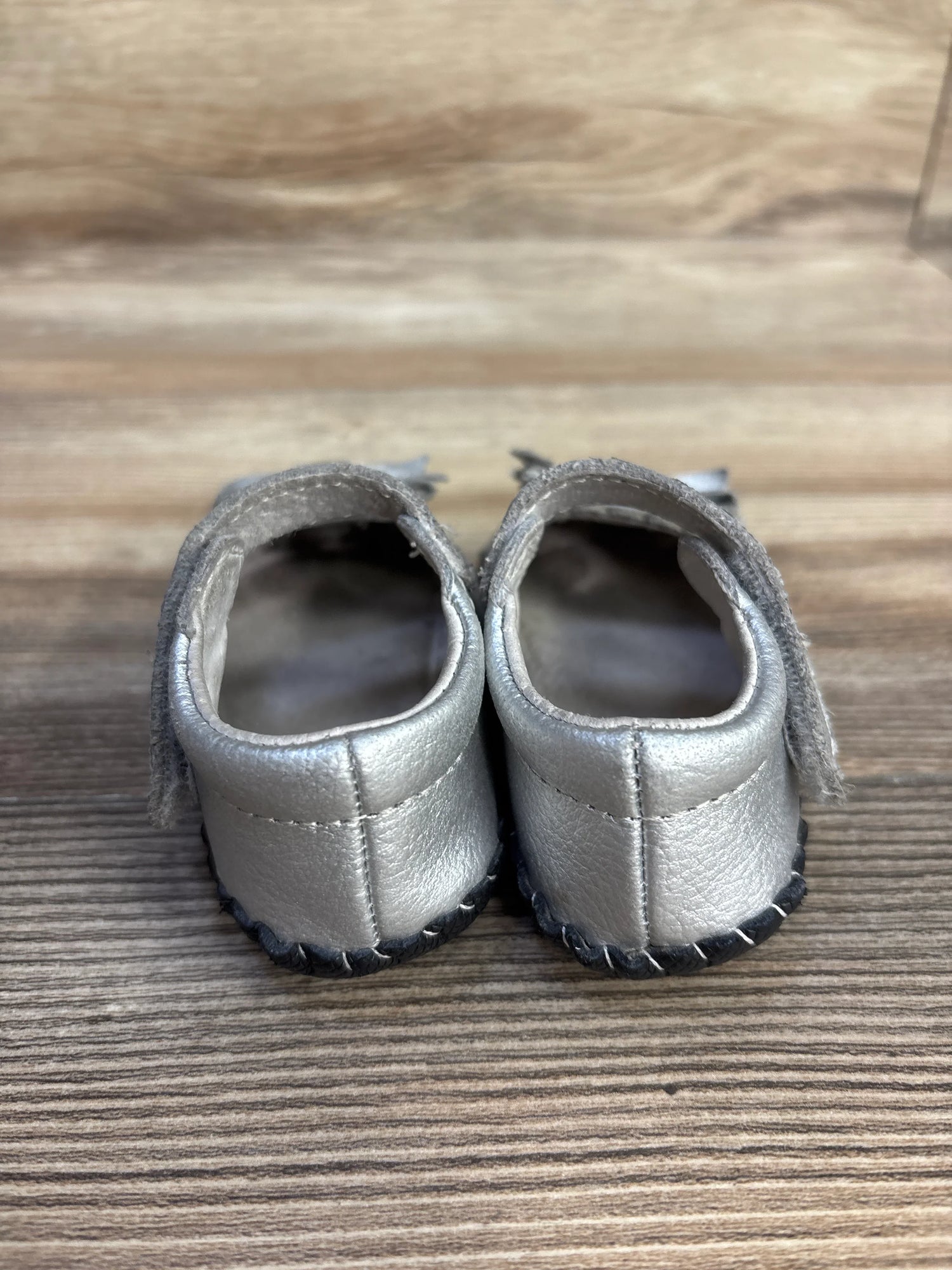 Pediped Grip 'n' Go Betty Mary Janes Silver sz 4/4.5c