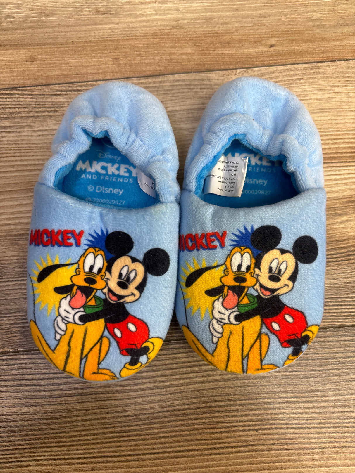 Disney Mickey And Friends Slippers Blue sz 9/10c