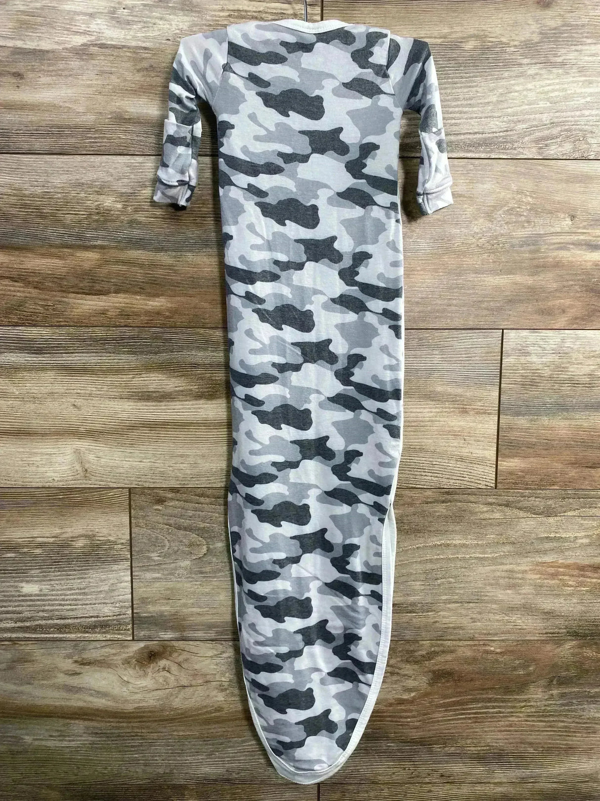 Copper Pearl Camo Knot Gown Grey sz Newborn - Me n Mommy To Be
