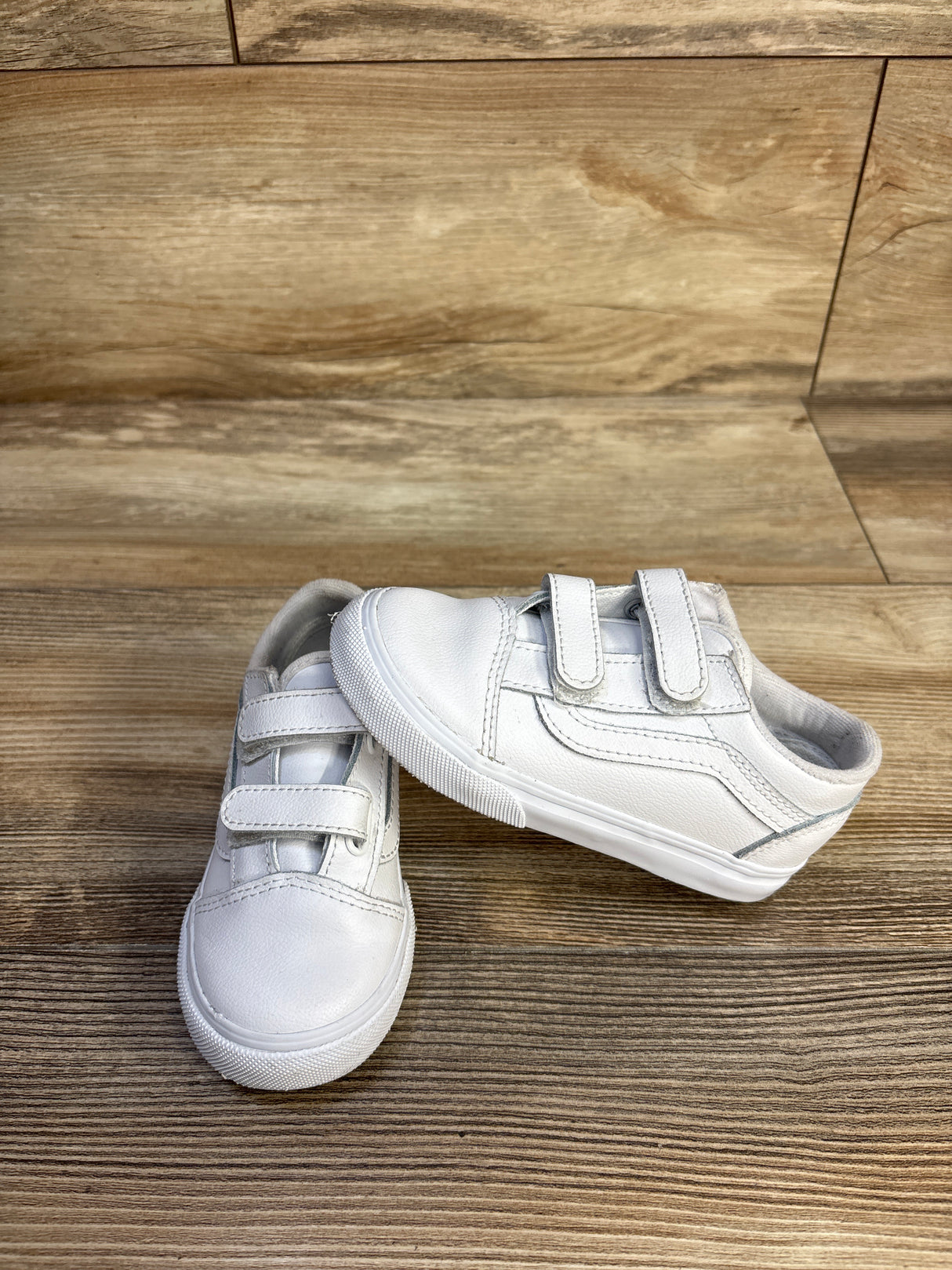 Vans Old Skool V Sneakers White sz 8.5c